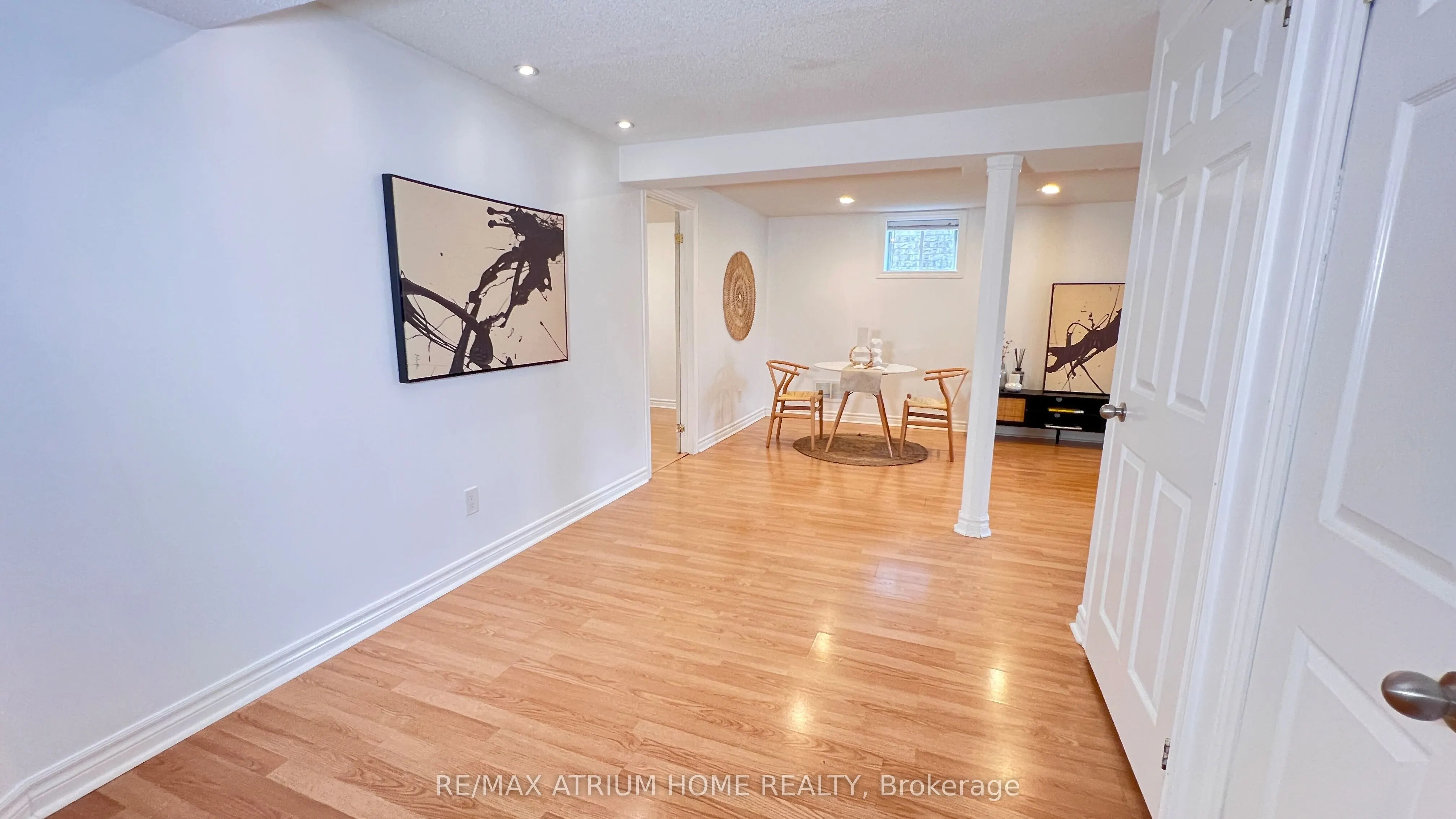 124 Monique Crescent