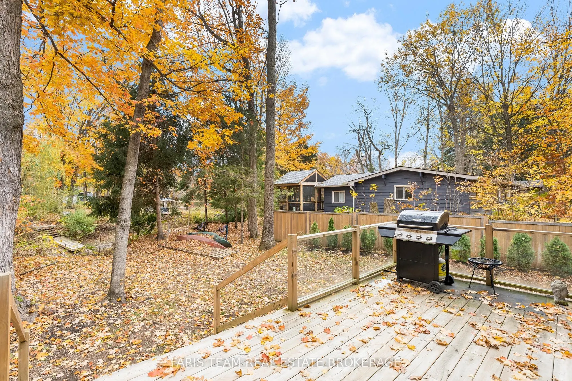 7475 Island Crescent