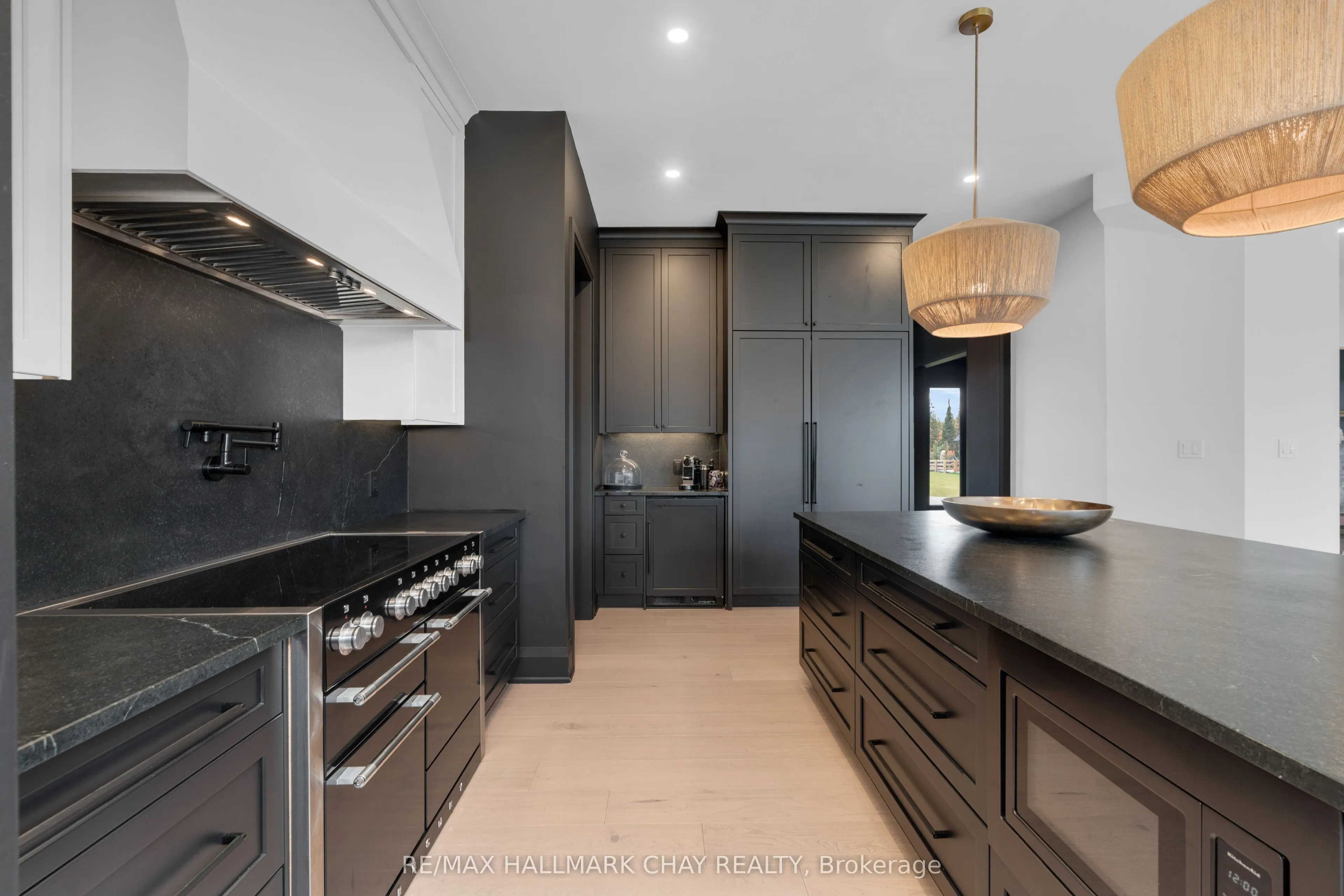 72 Georgian Grande Drive