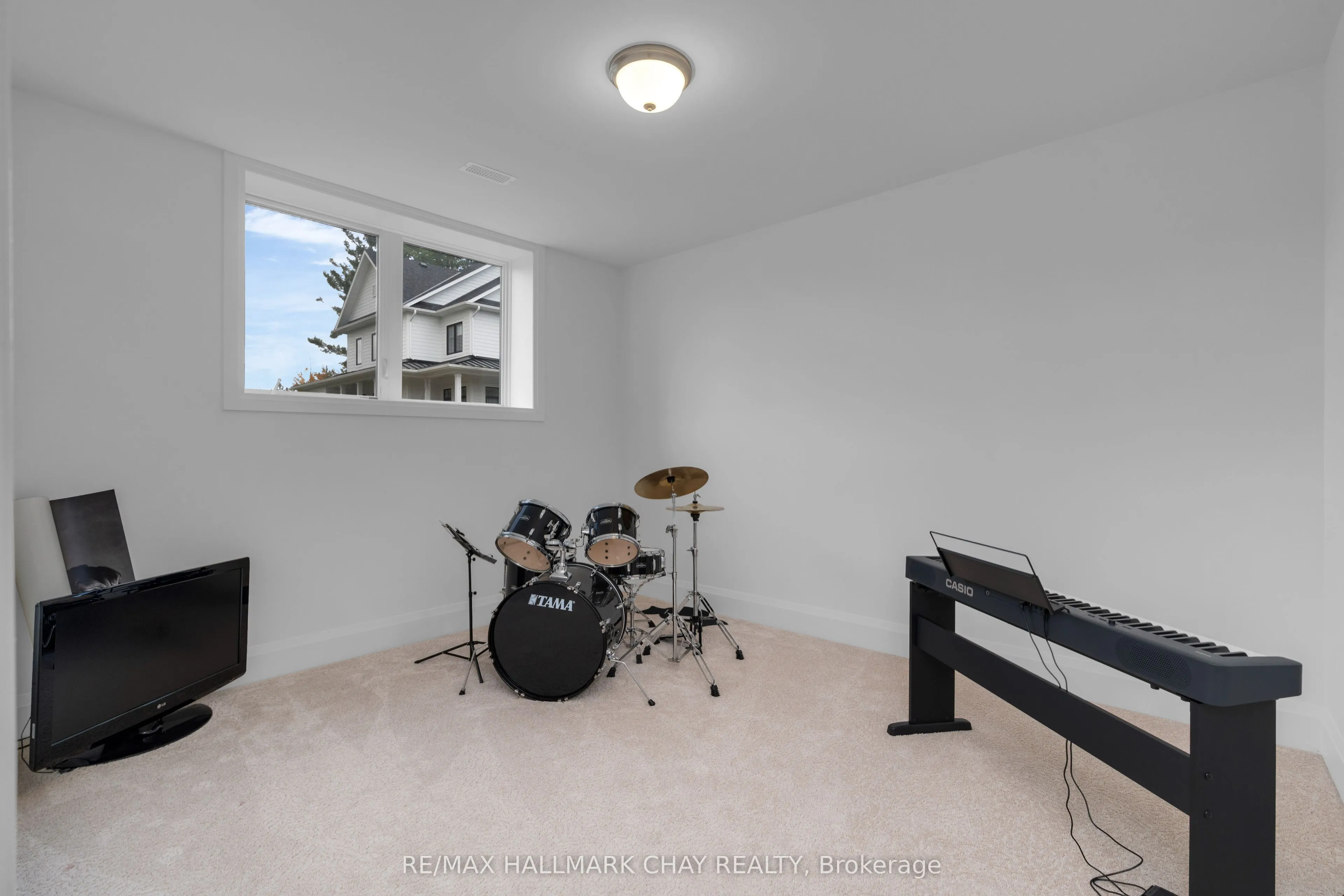 72 Georgian Grande Drive