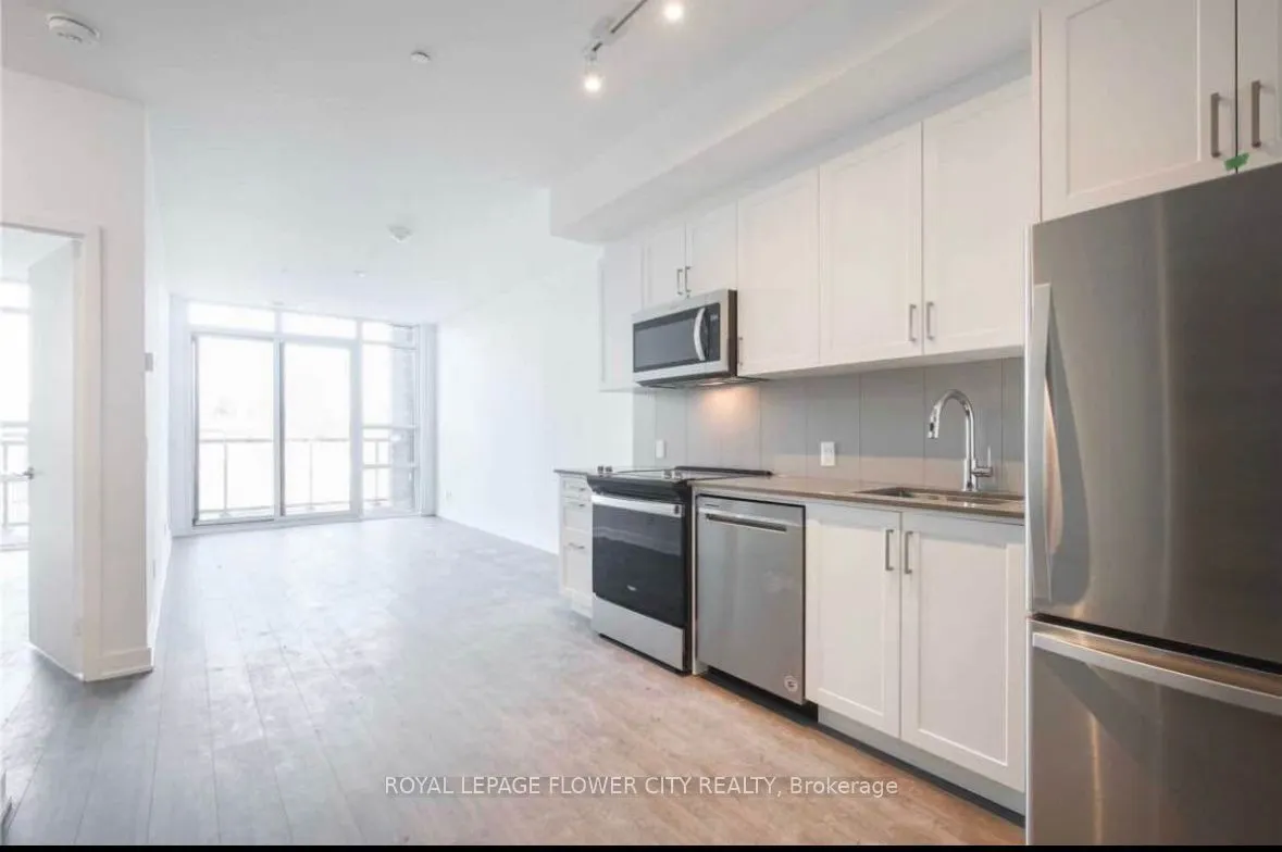 681 Yonge Street S, #524