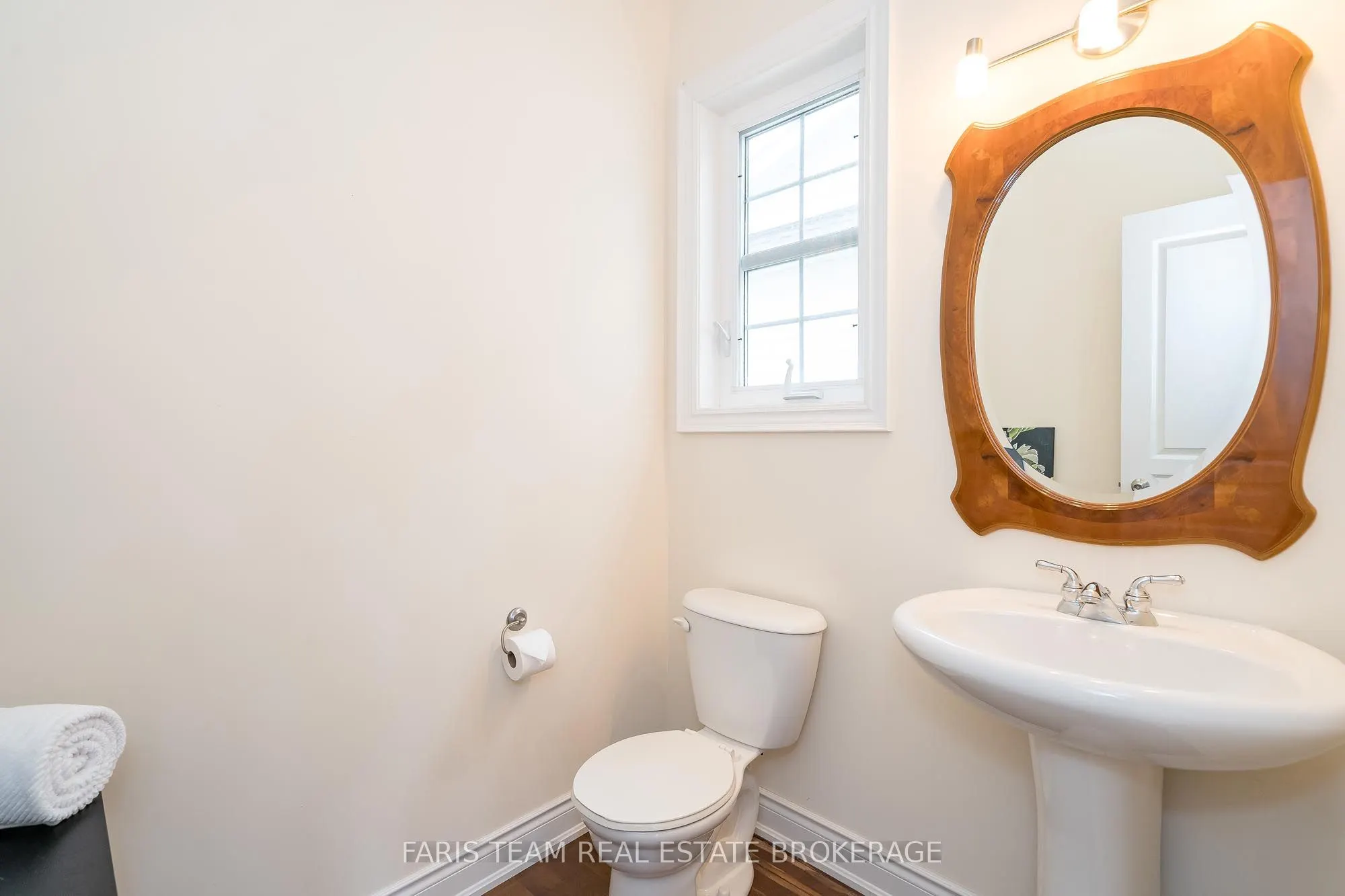 145 Wycliffe Cove