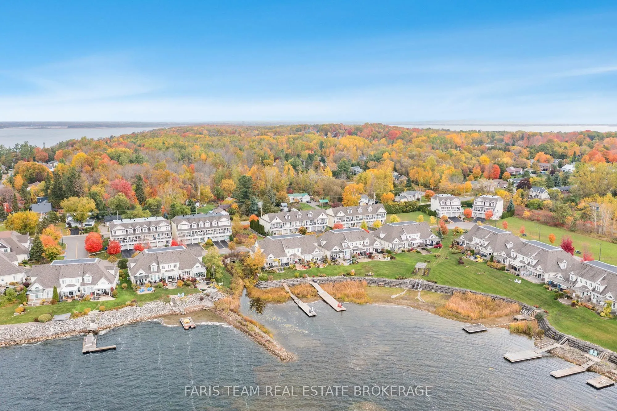 145 Wycliffe Cove