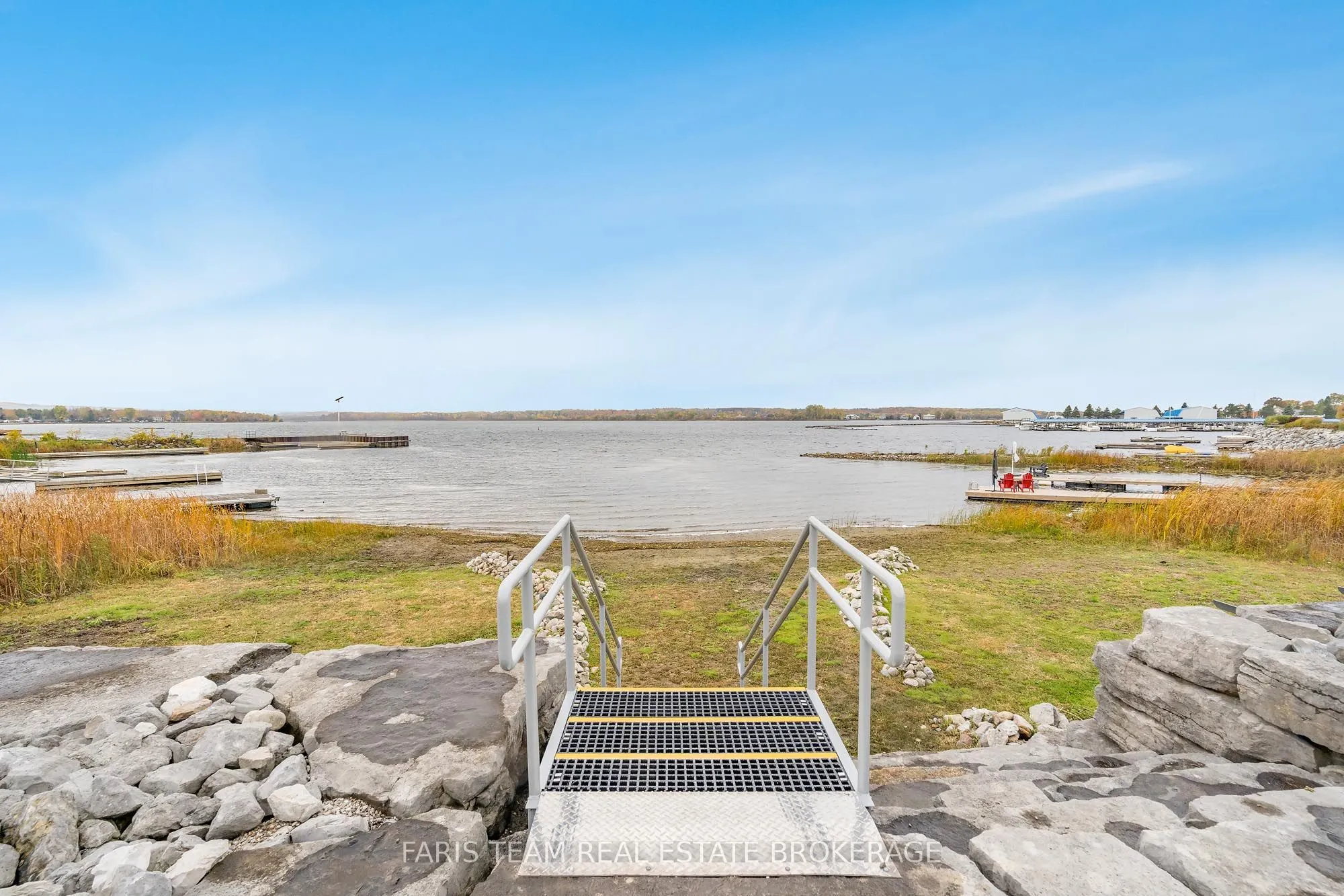 145 Wycliffe Cove