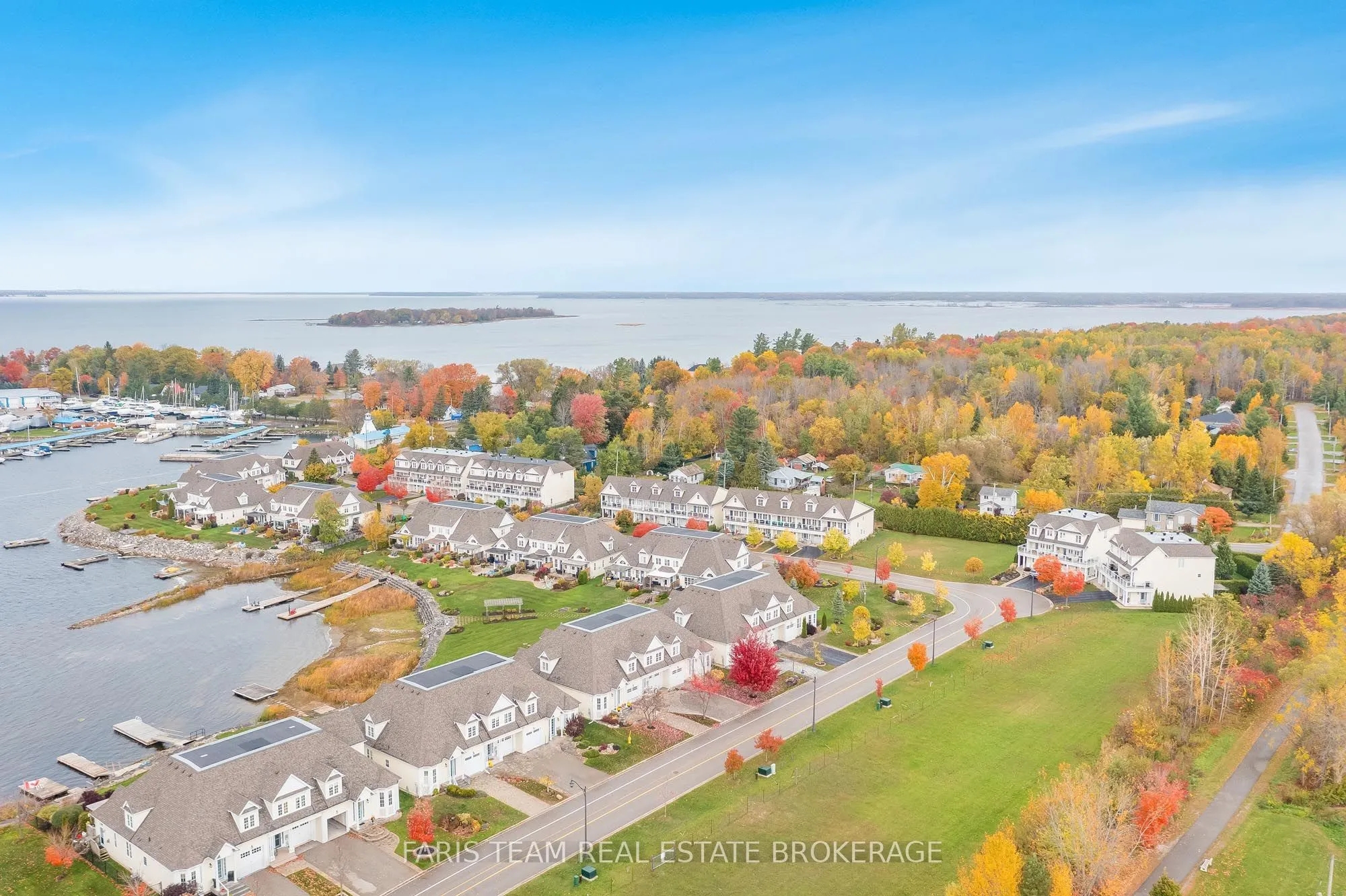 145 Wycliffe Cove