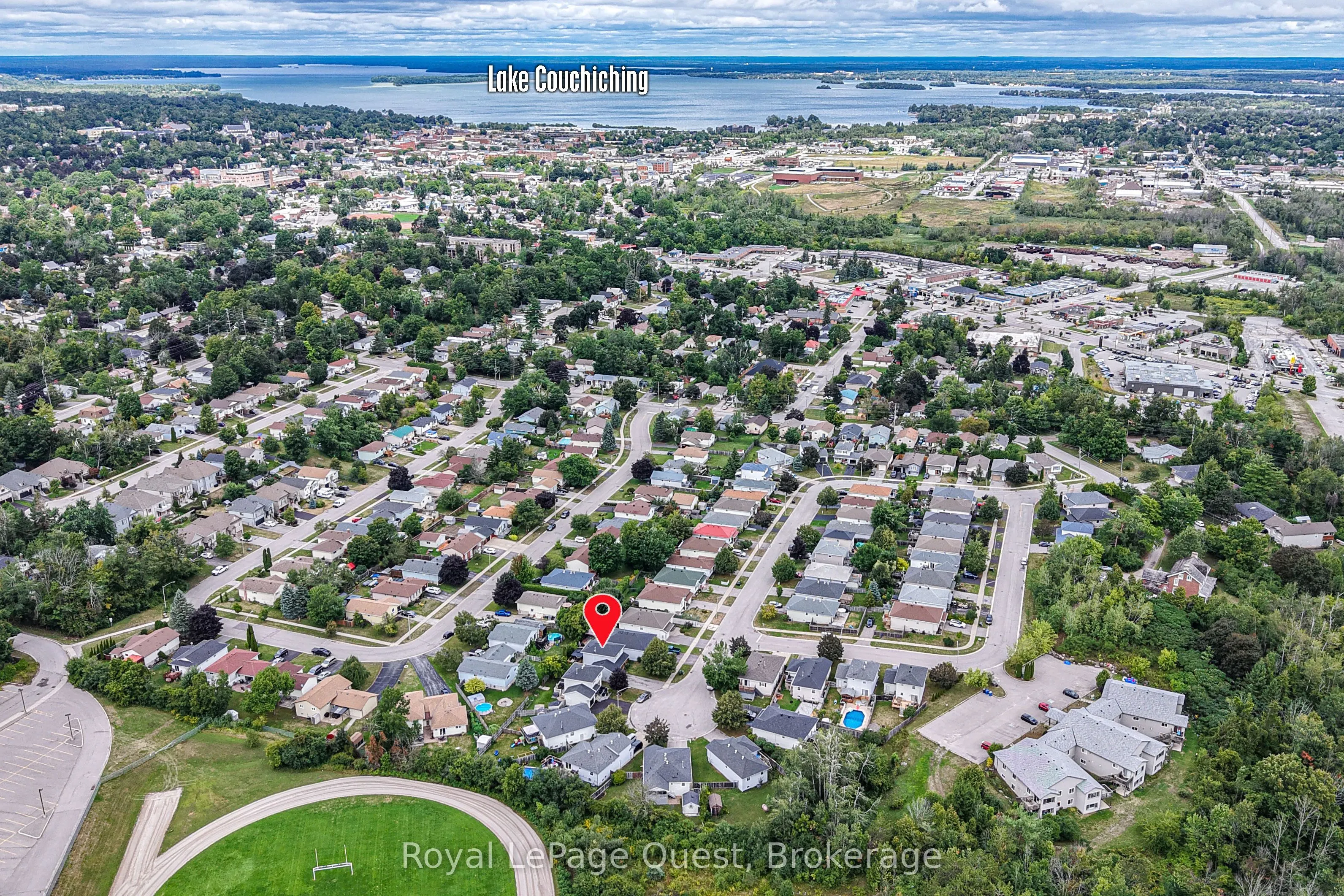 46 Courtney Crescent