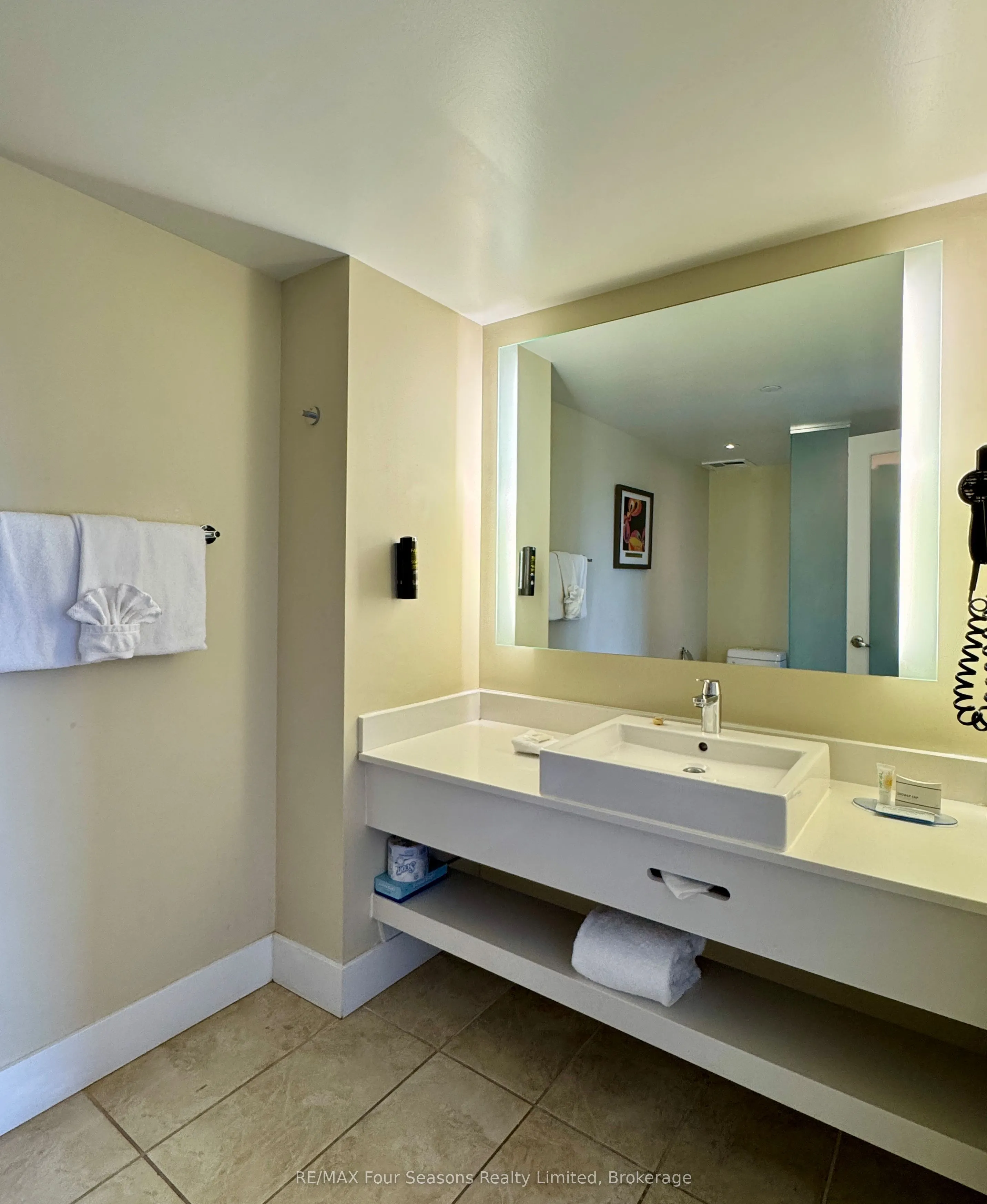 9 Harbour Street E, #5209