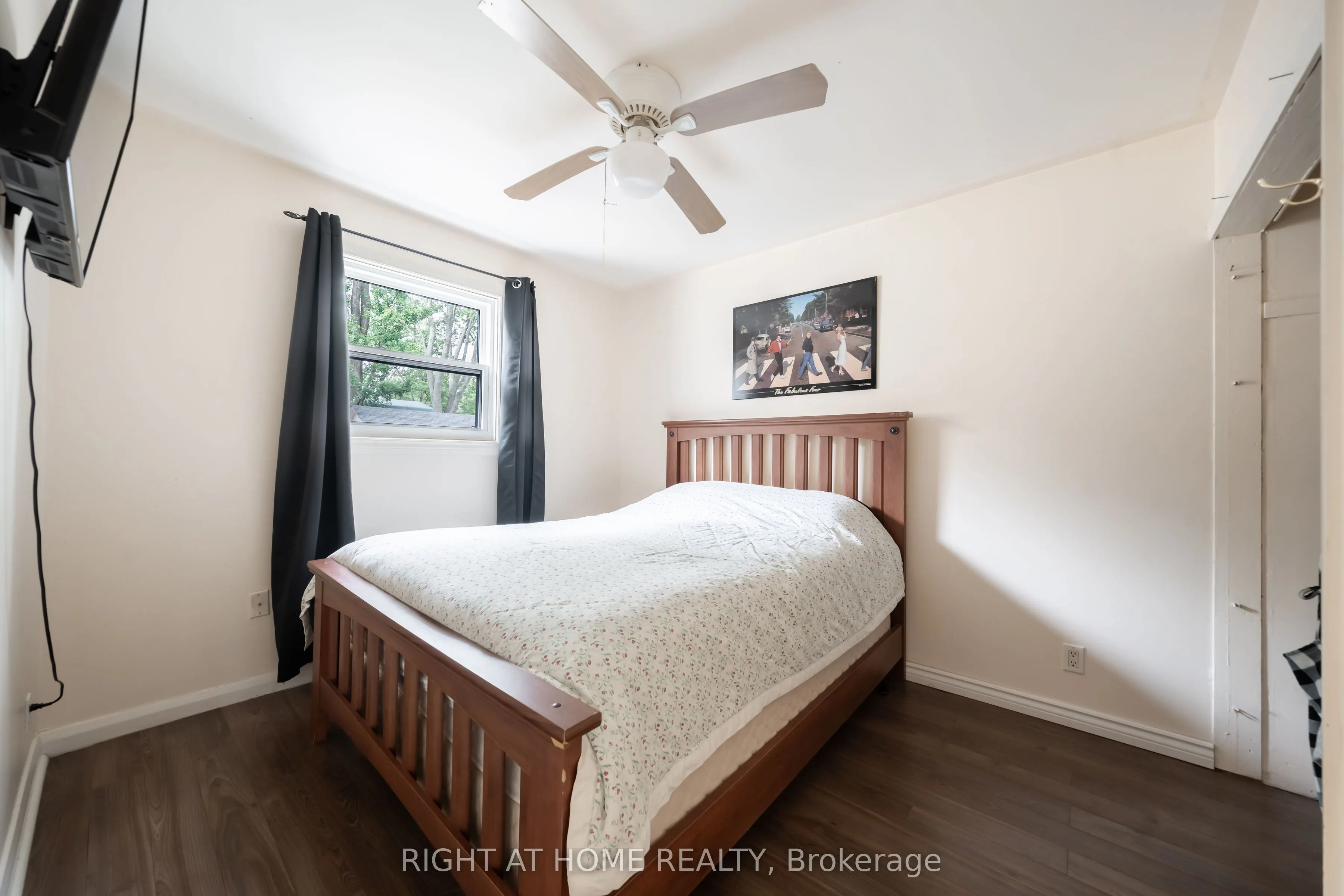 3392 Coronation Avenue