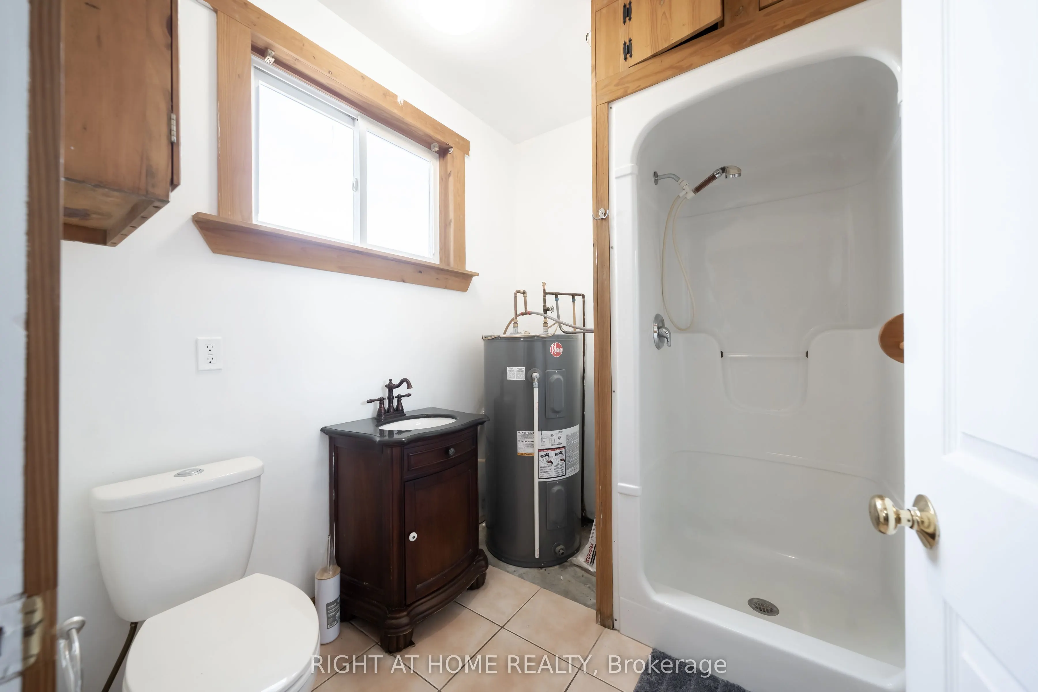 3392 Coronation Avenue