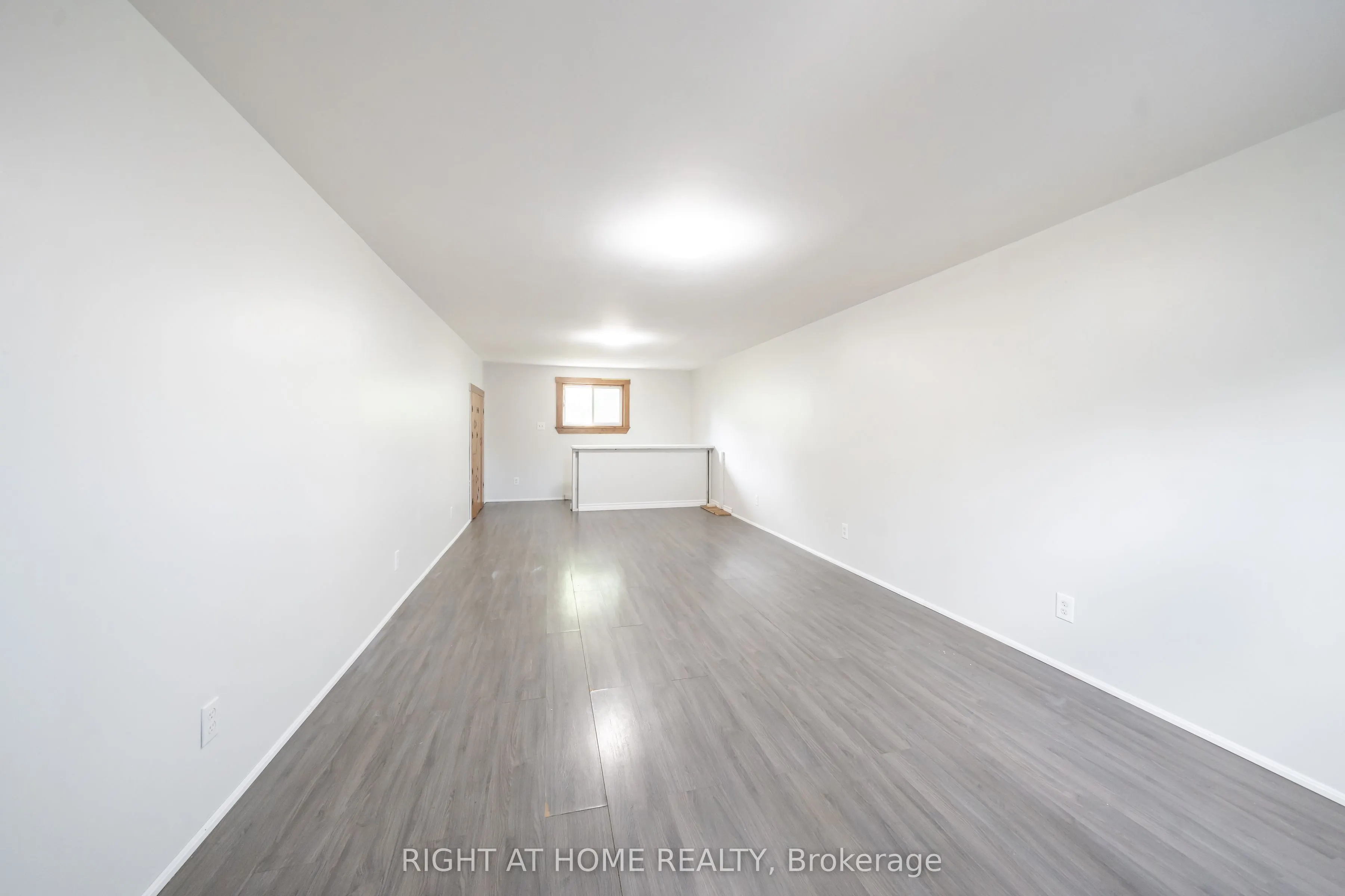 3392 Coronation Avenue