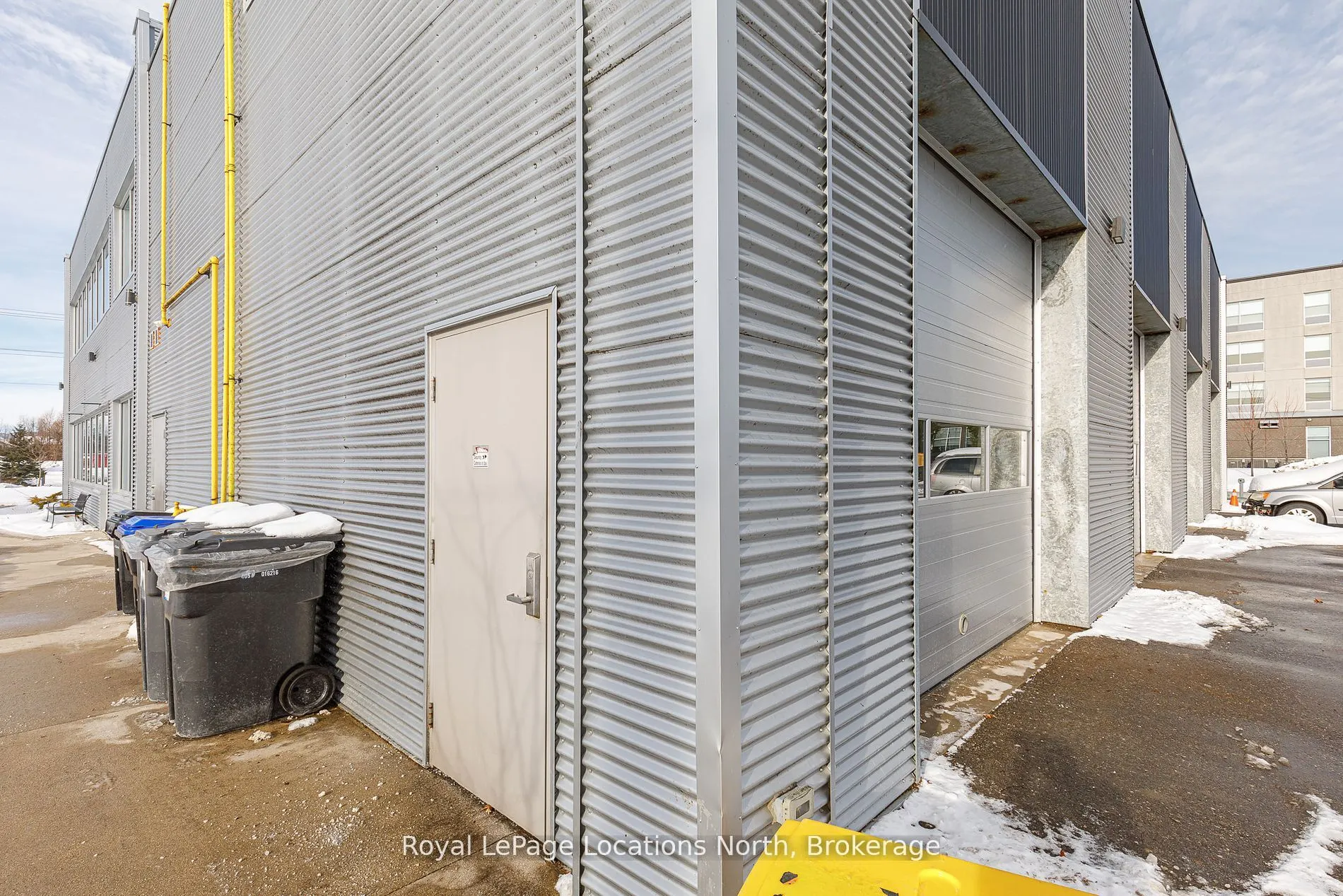 245 Raglan Street E, #100