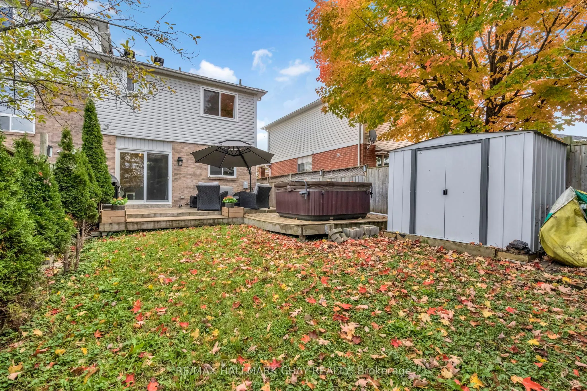 104 Pickett Crescent