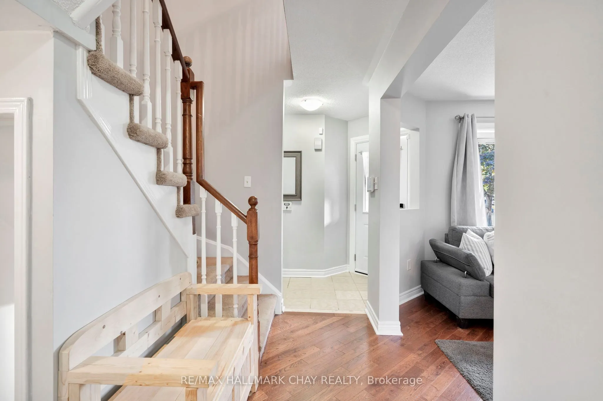 104 Pickett Crescent