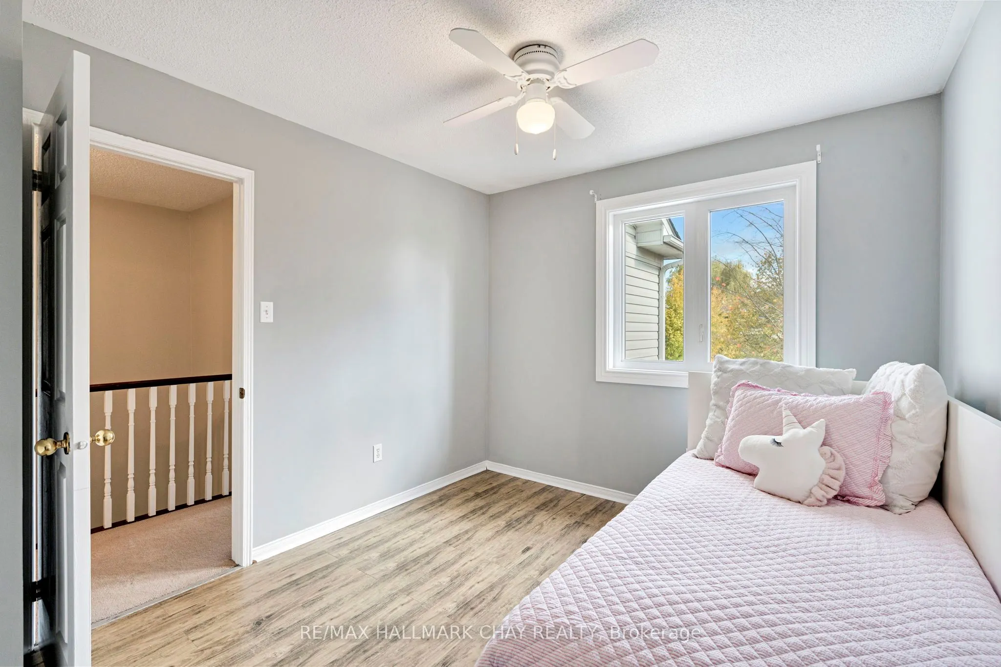 104 Pickett Crescent