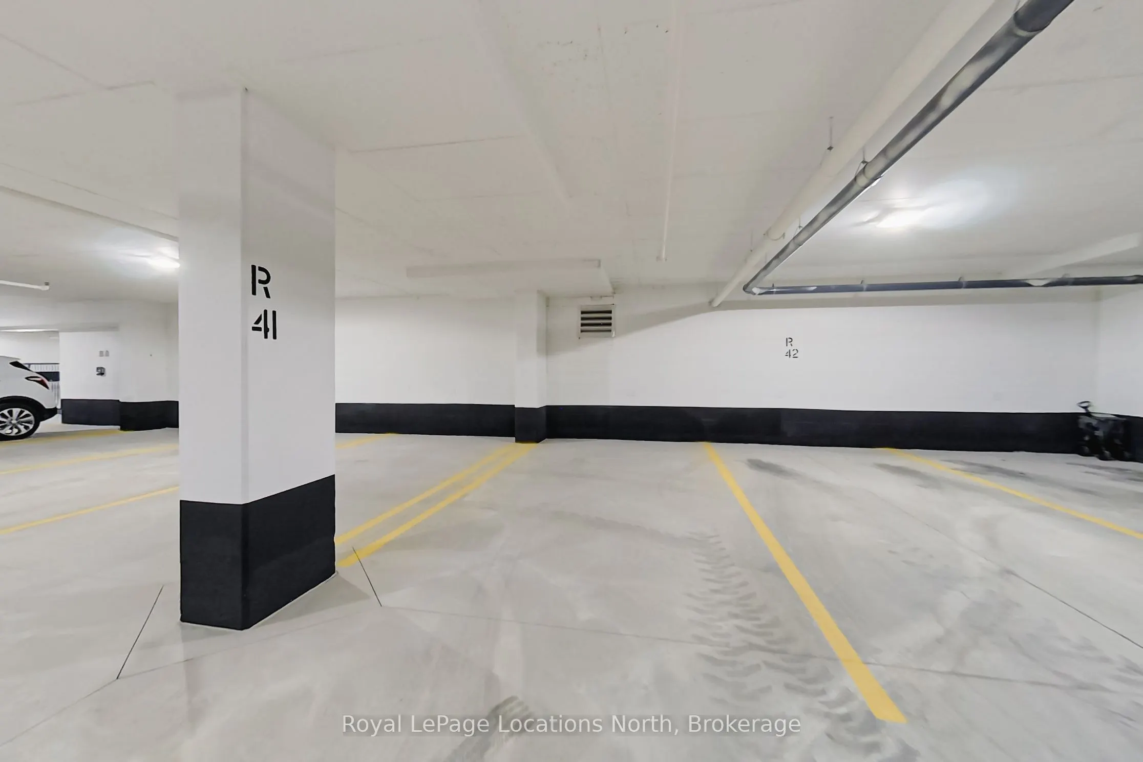 31 Huron Street, #407