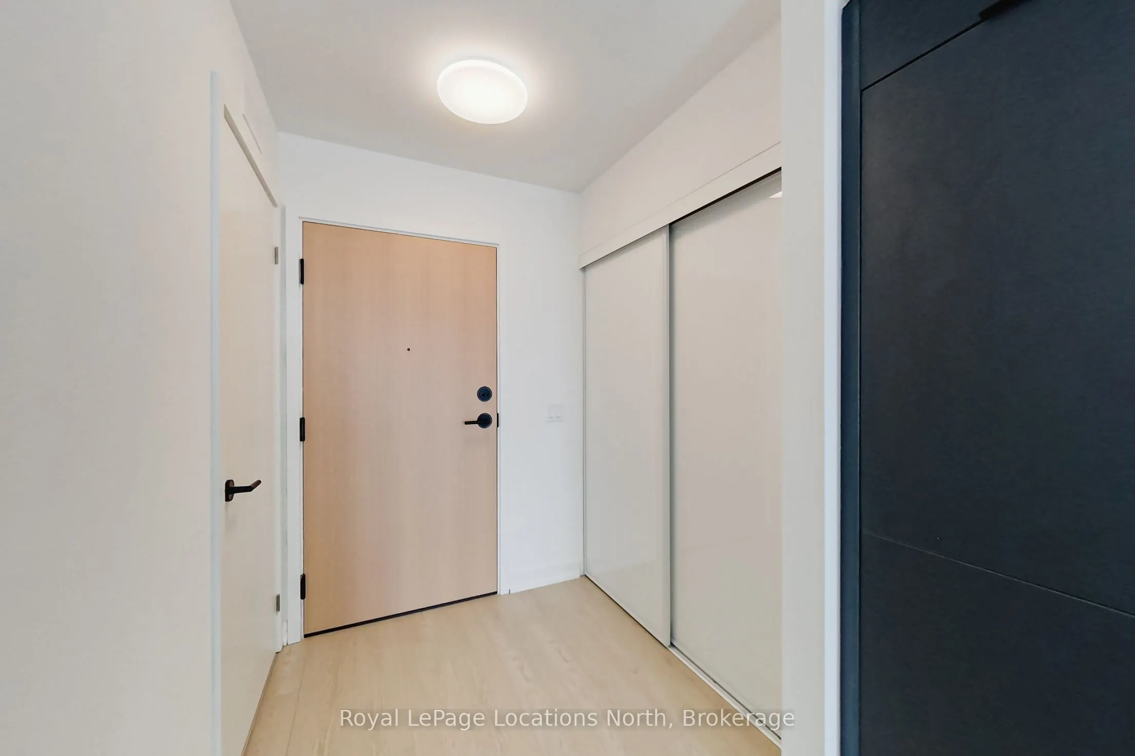 31 Huron Street, #407