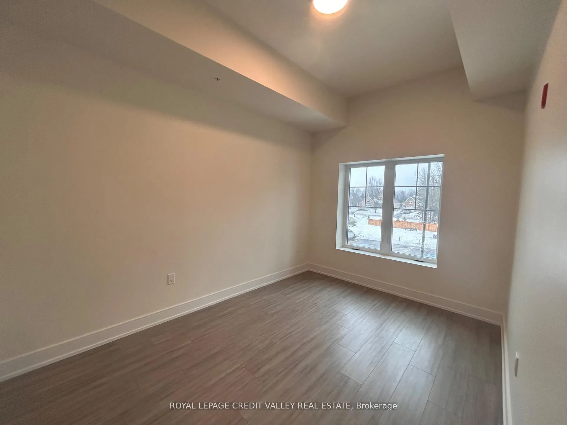 121 Mary Street, #201