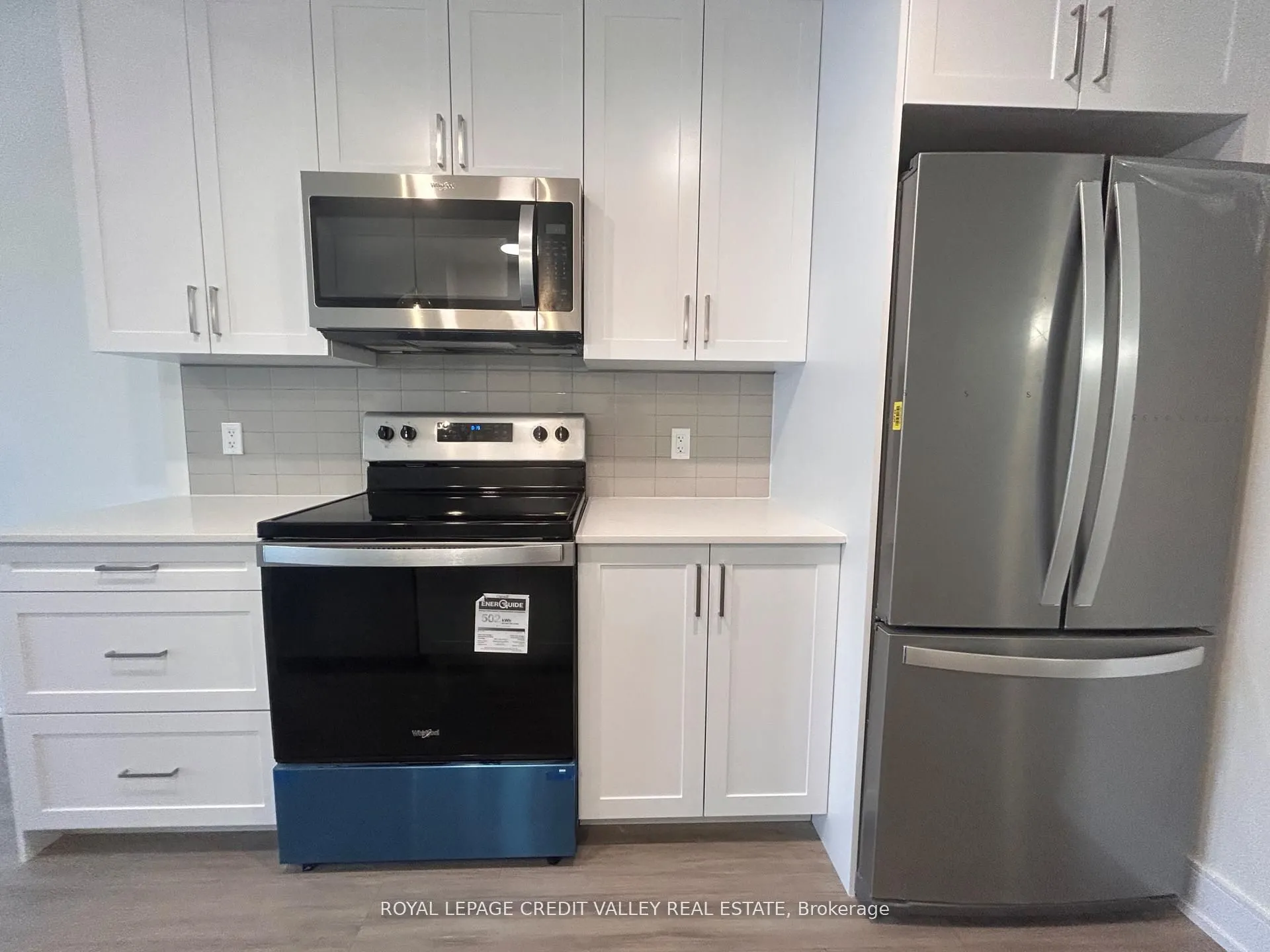 121 Mary Street, #201