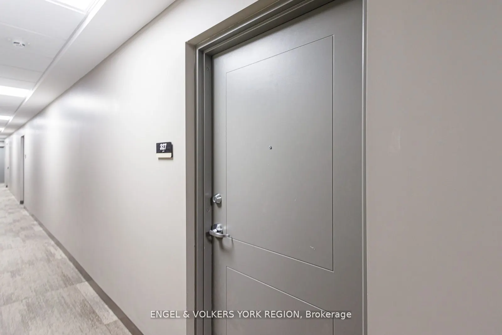 4 Kimberly Lane E, #327