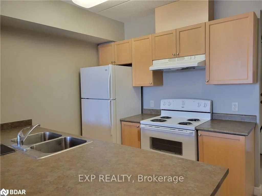 85 Barrie Road, #411