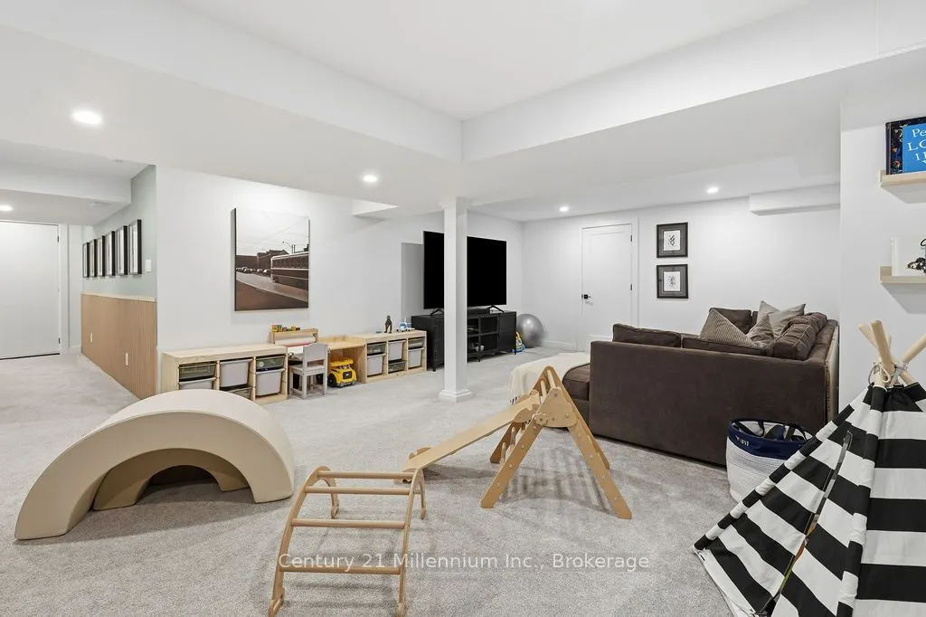 30 Mclean Avenue