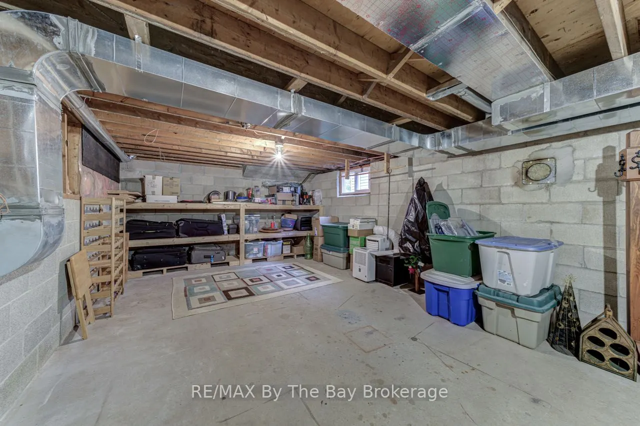 1819 River Road W