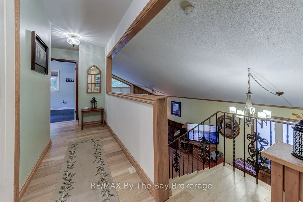 1819 River Road W