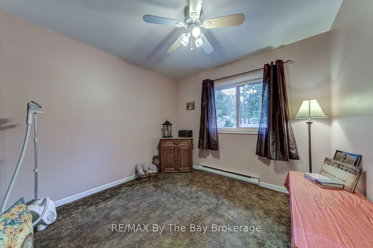 1819 River Road W