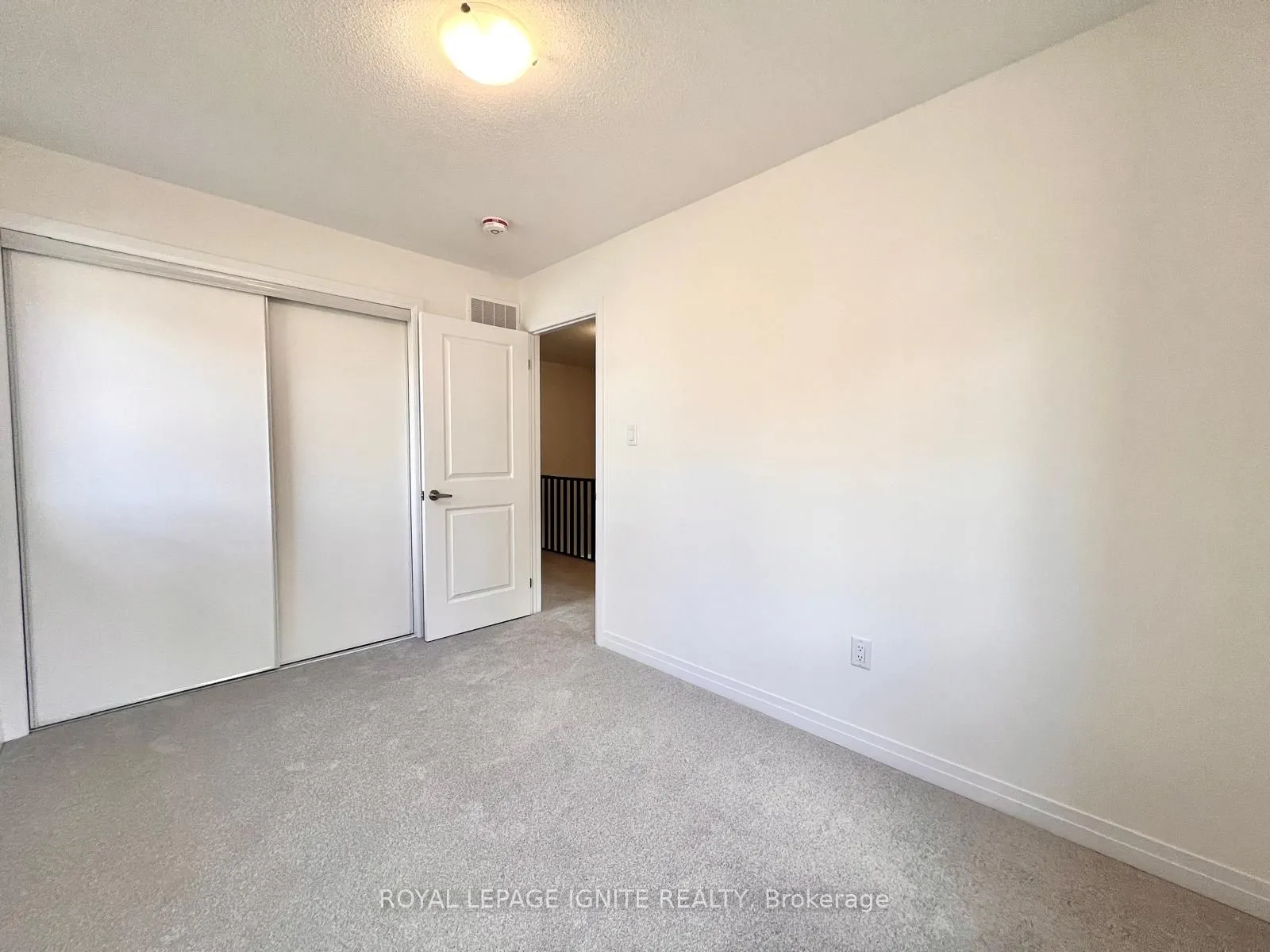 542 Hudson Crescent