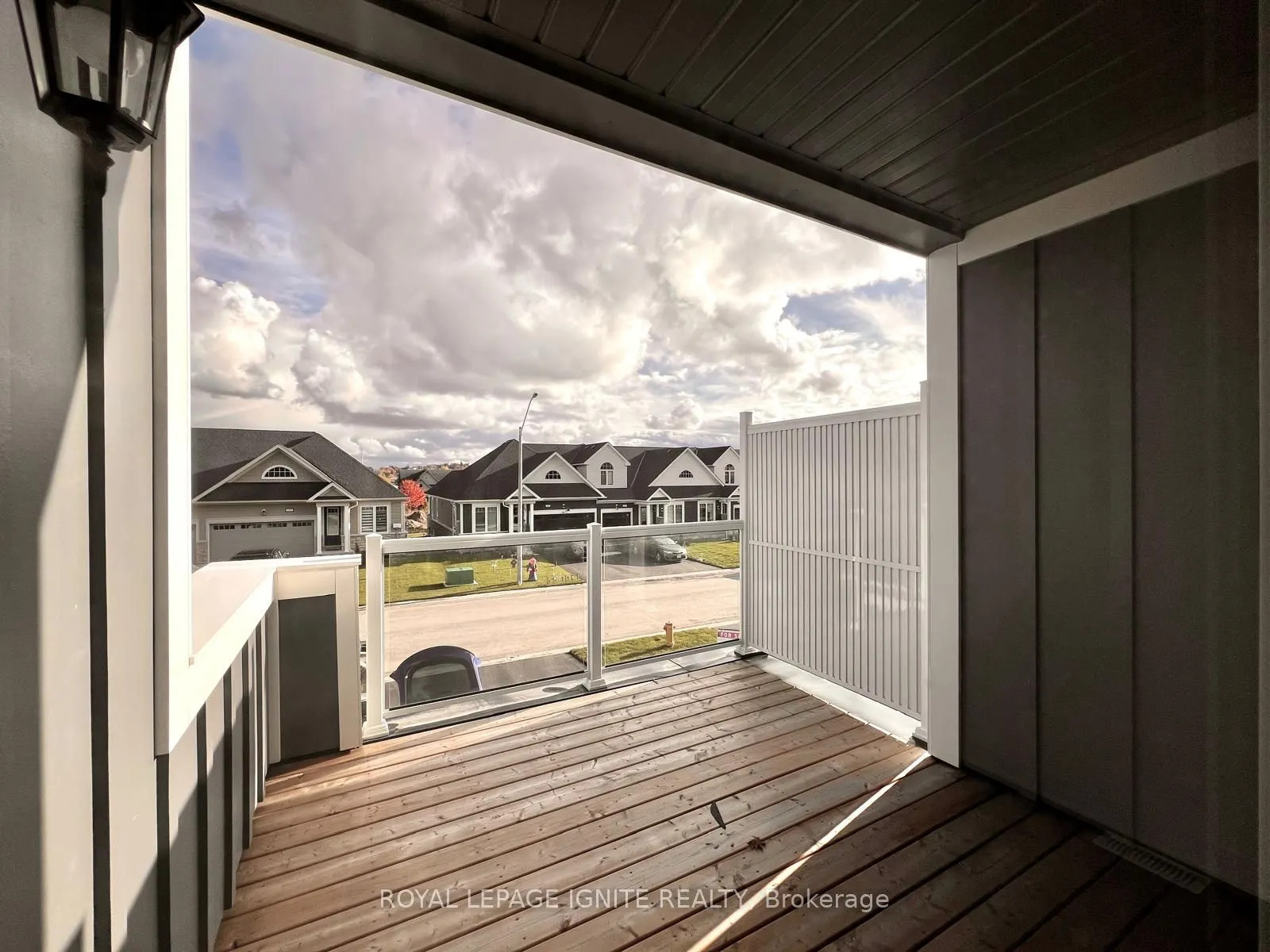 542 Hudson Crescent