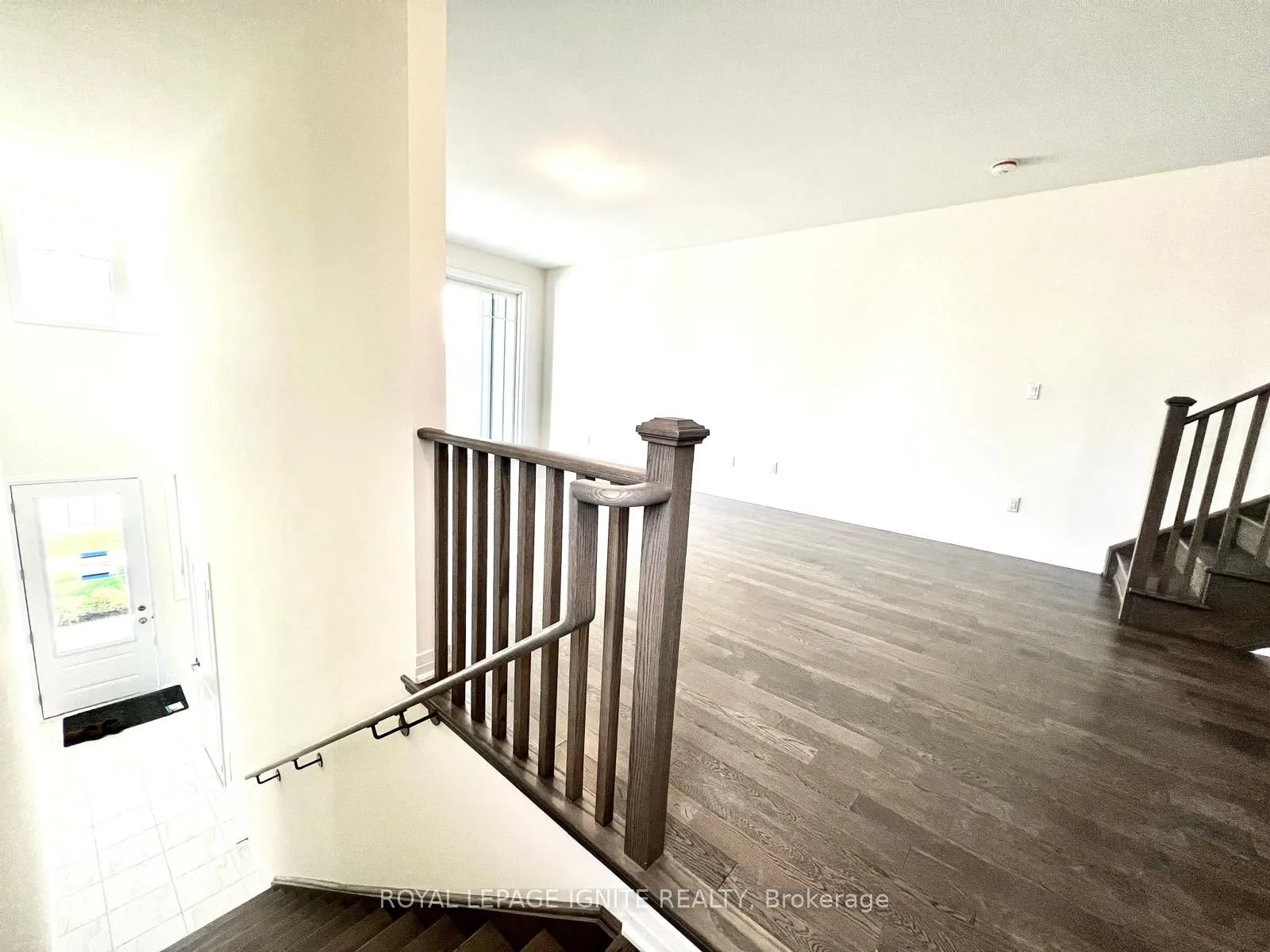 542 Hudson Crescent