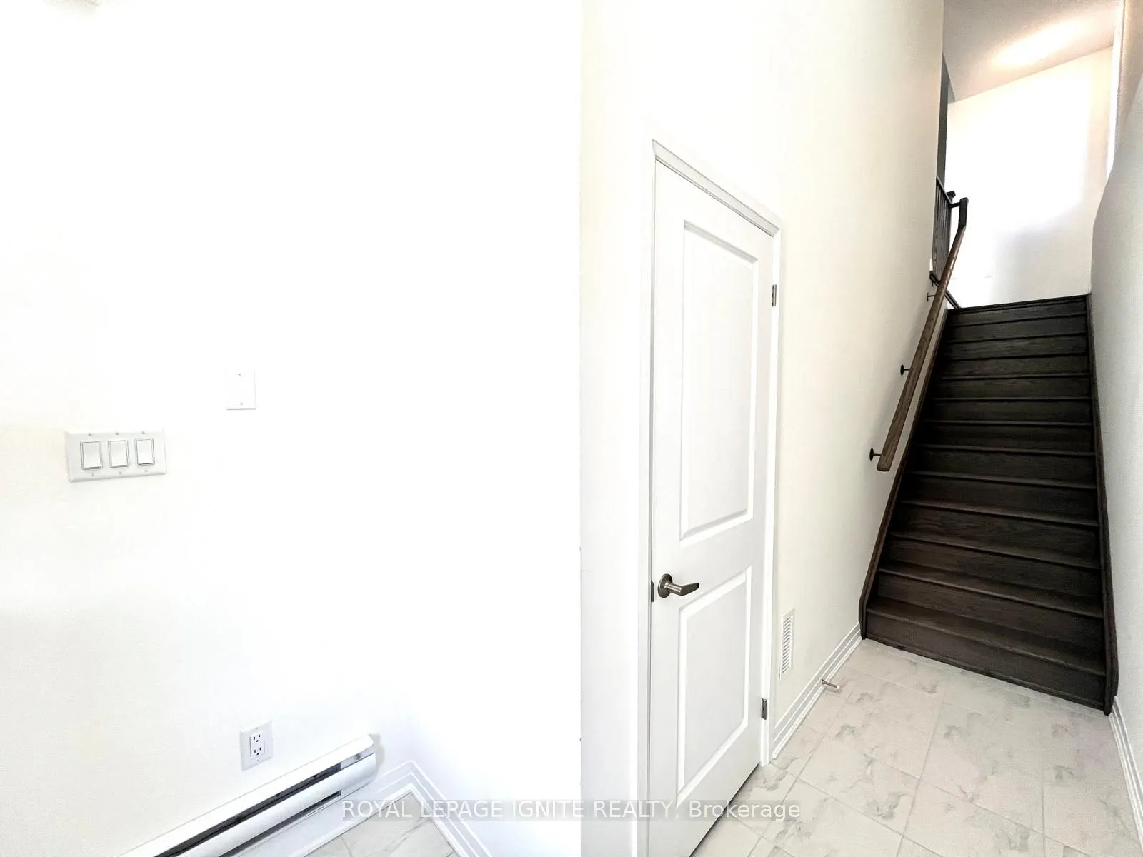 542 Hudson Crescent