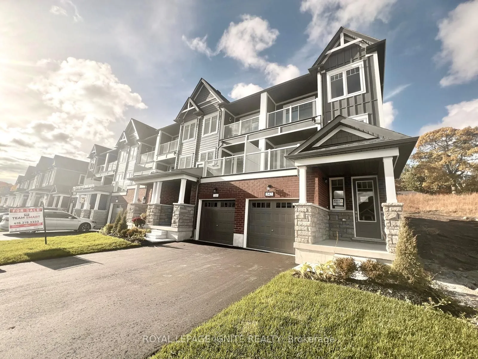 542 Hudson Crescent