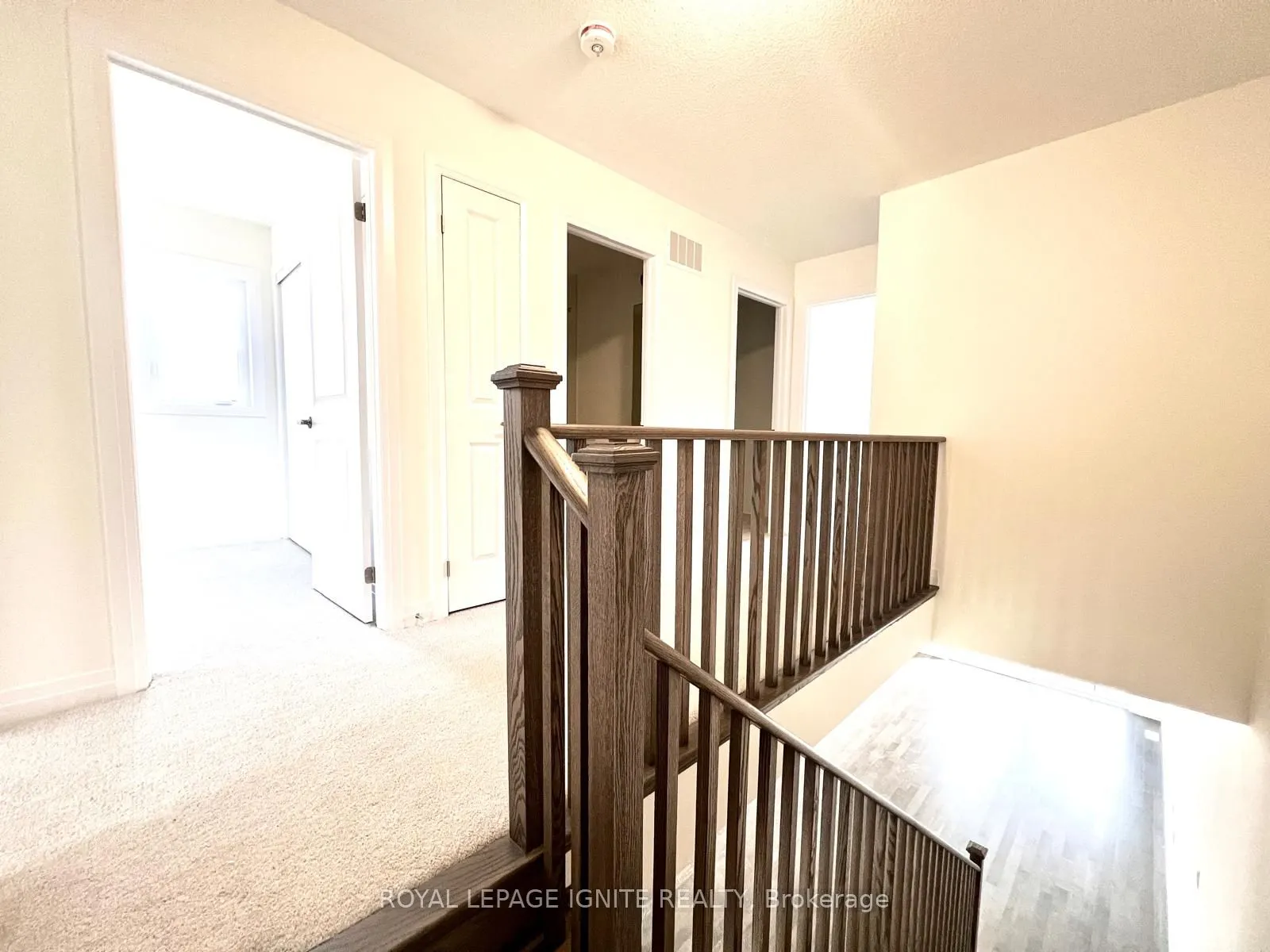 542 Hudson Crescent