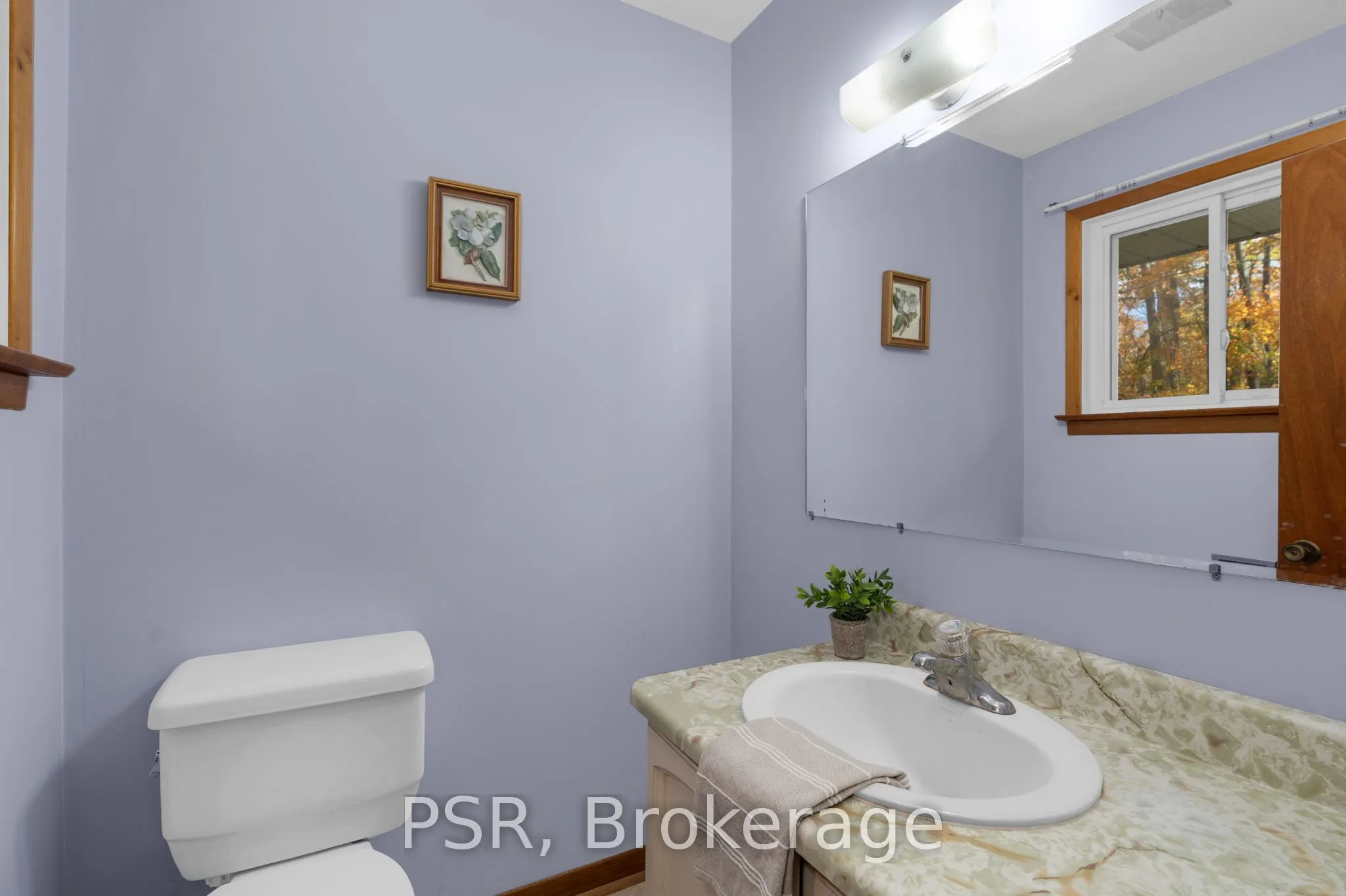 1632 Old Barrie Road E