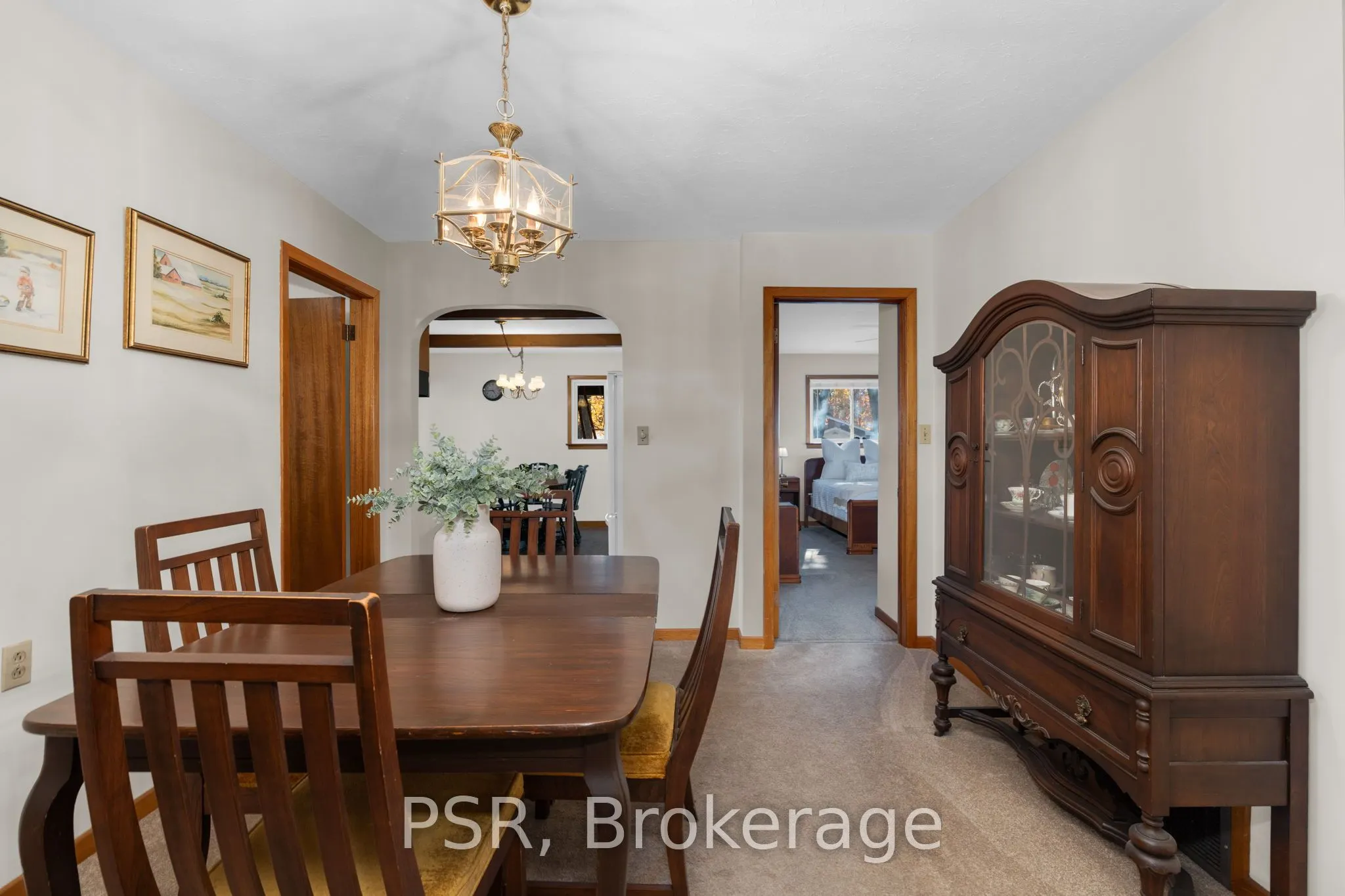 1632 Old Barrie Road E