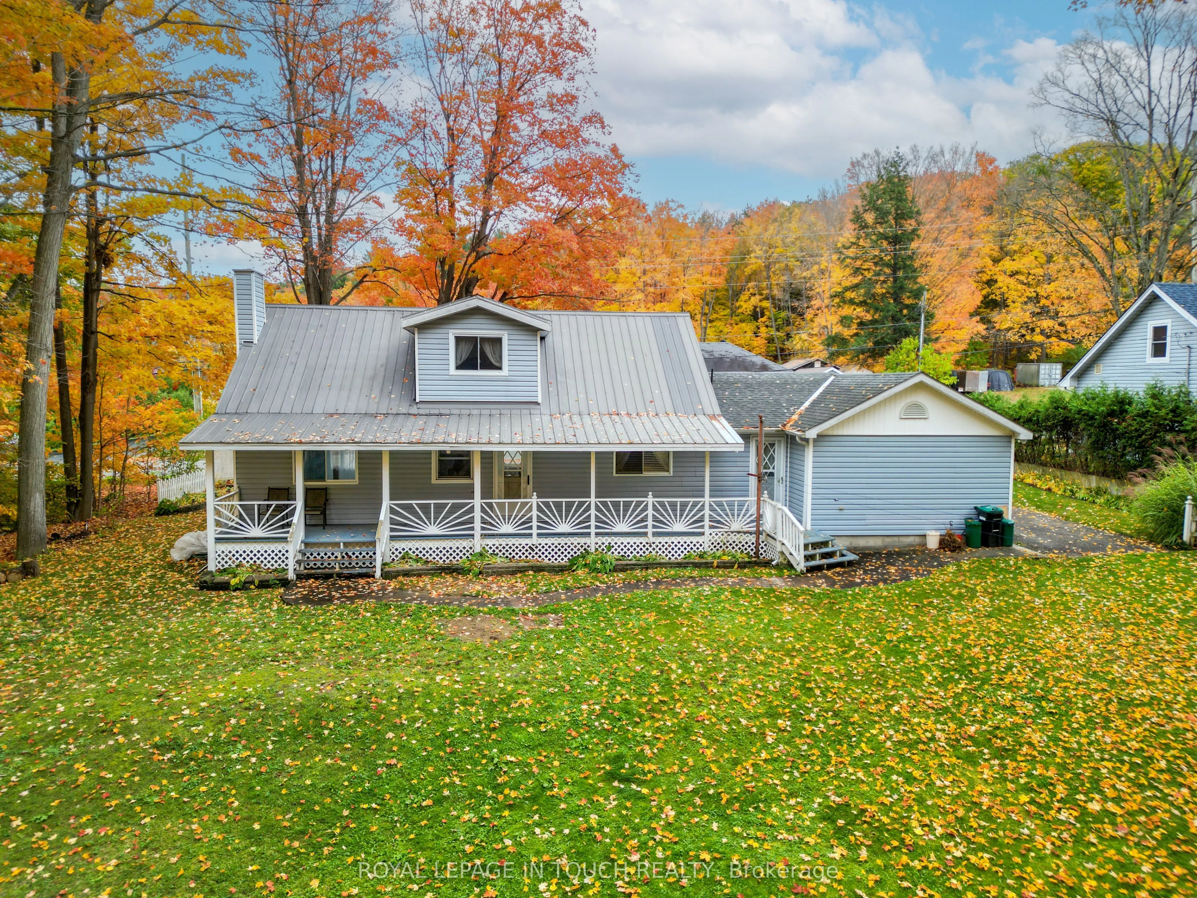 748 Overhead bridge Road