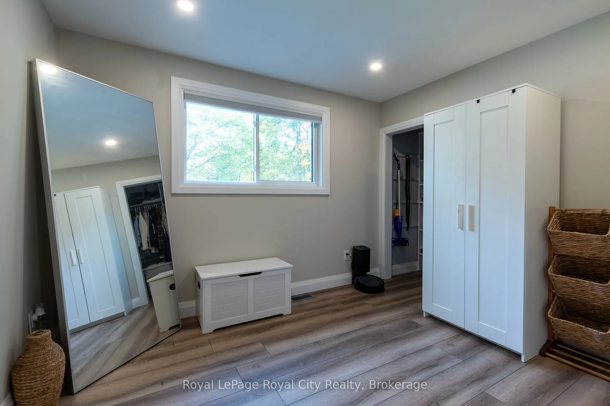 3697 George Johnston Road