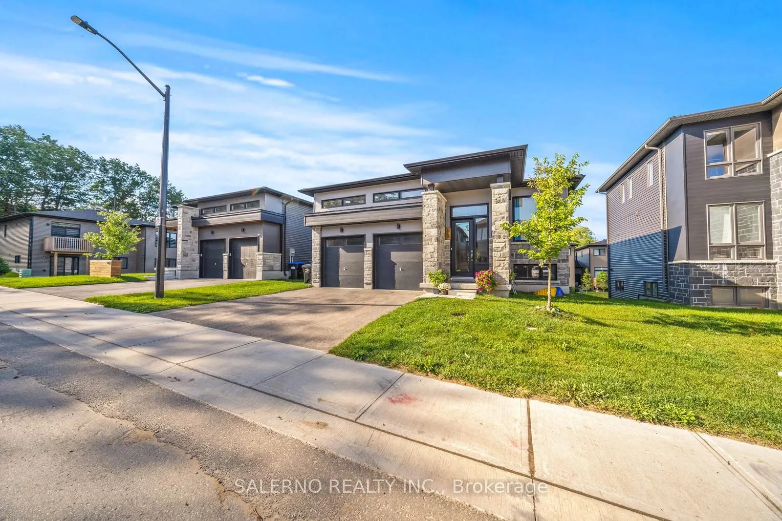 100 Berkely Street, #Lower