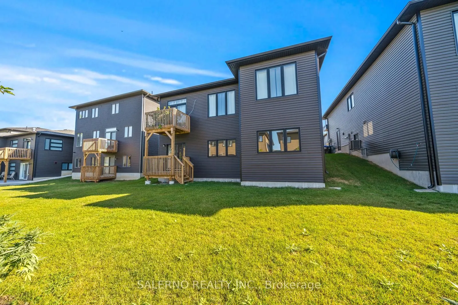 100 Berkely Street, #Lower