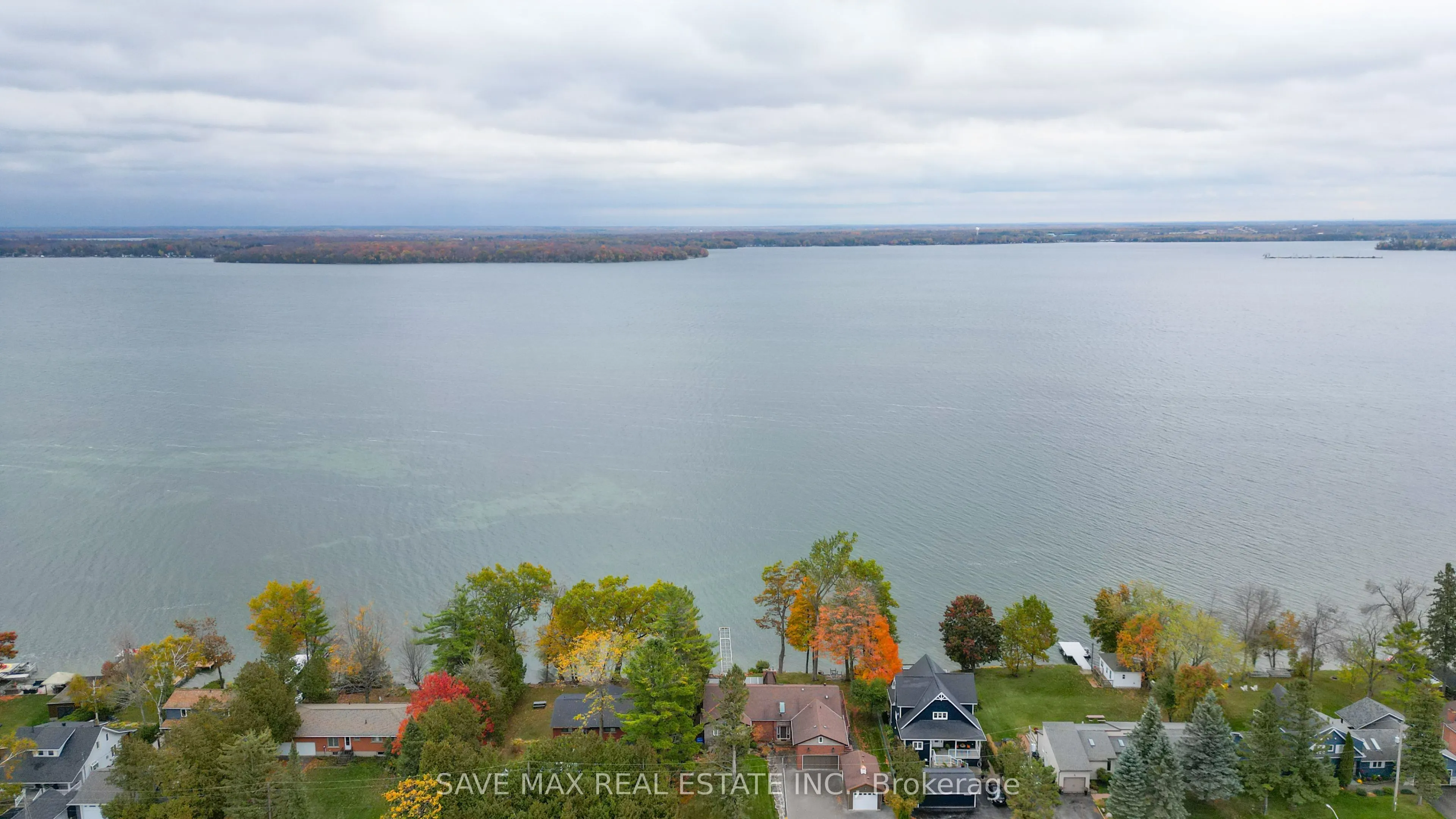 3775 Sunbank Crescent