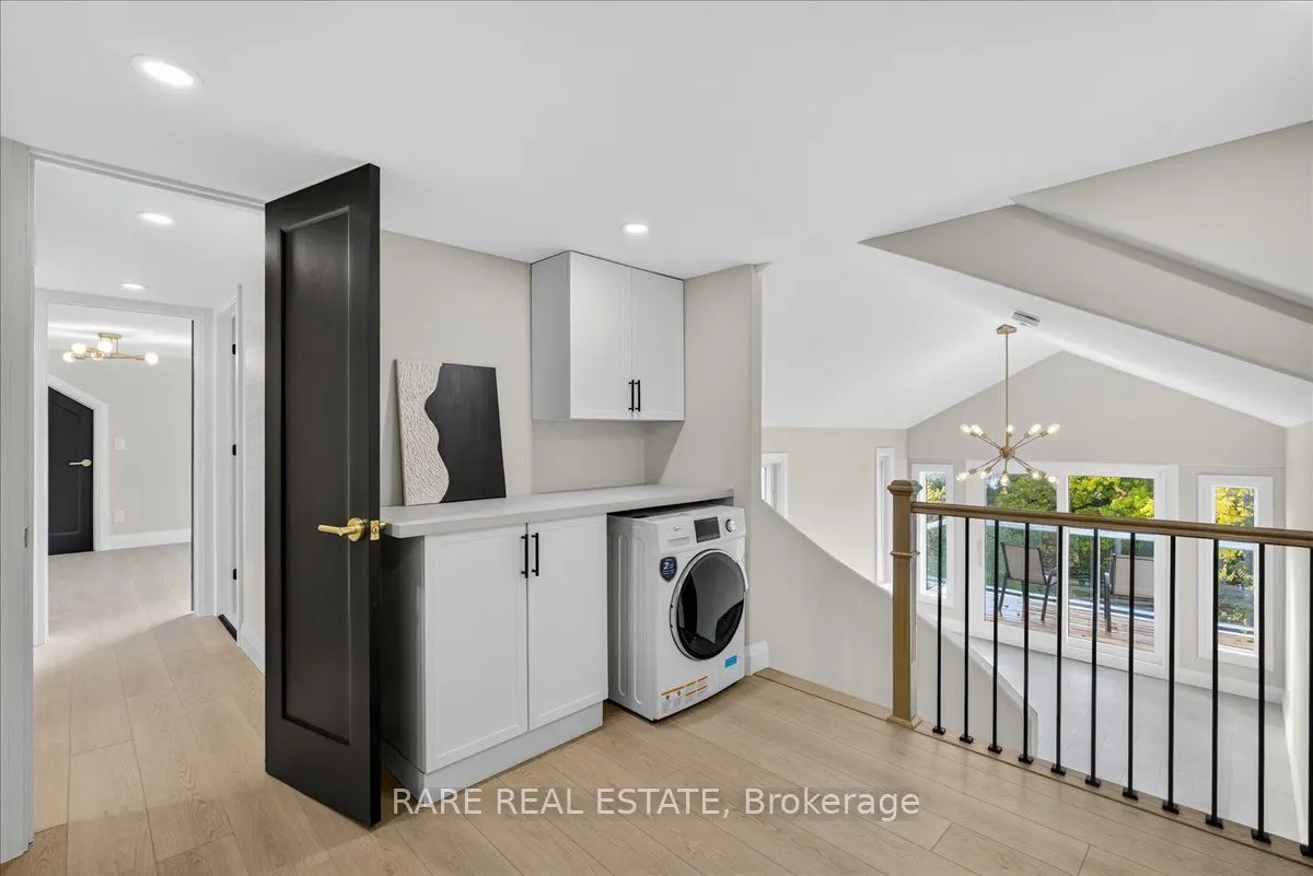 425 Codrington Street