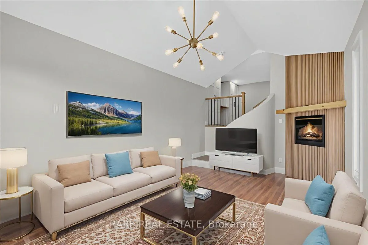 425 Codrington Street