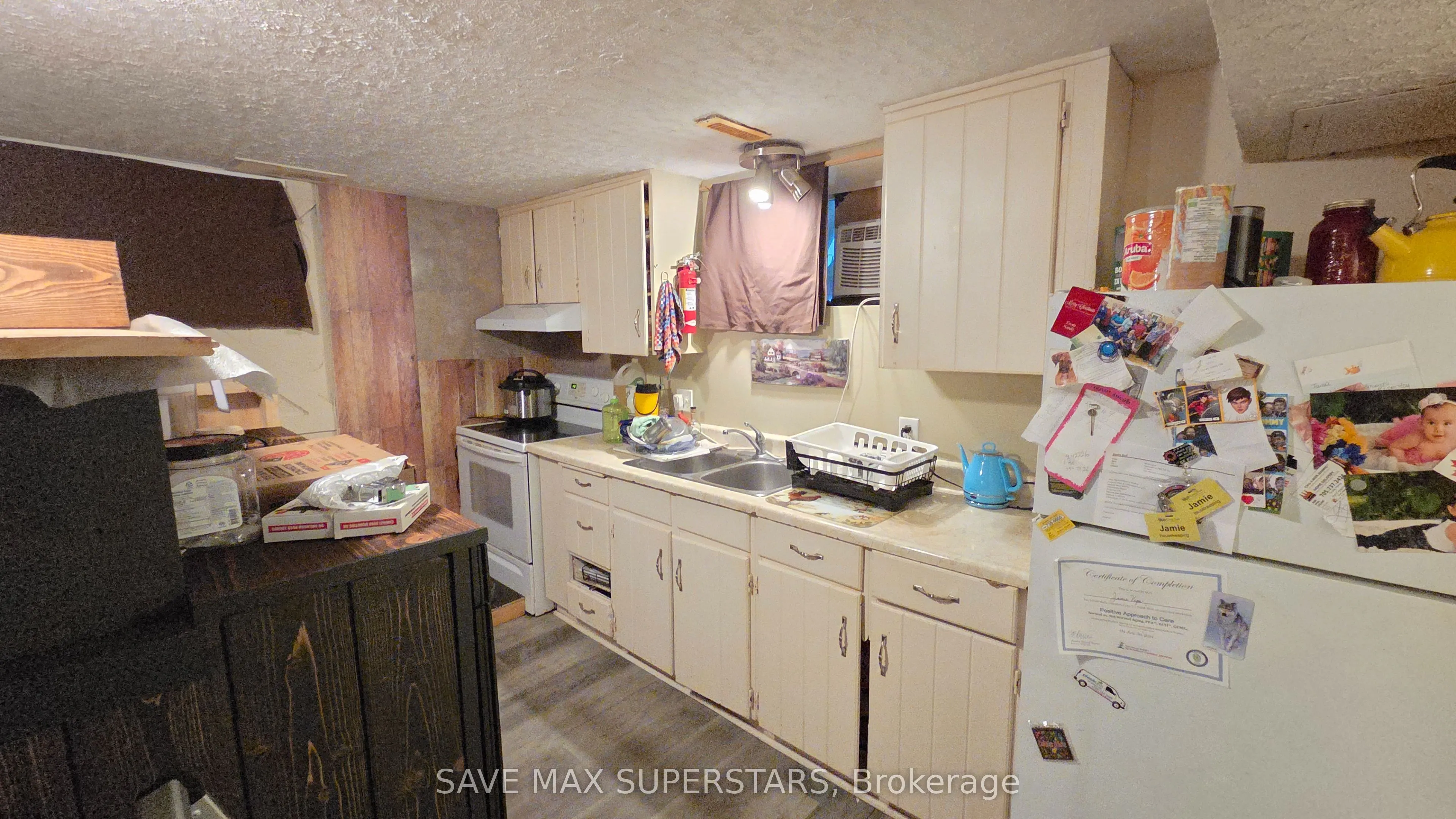 35 BERNICK Drive, #DUPLEX