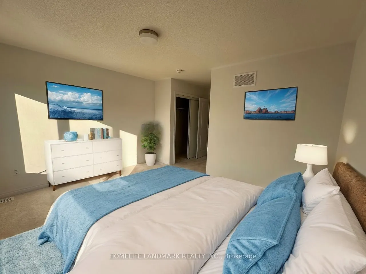 21 Kingsbury Trail E