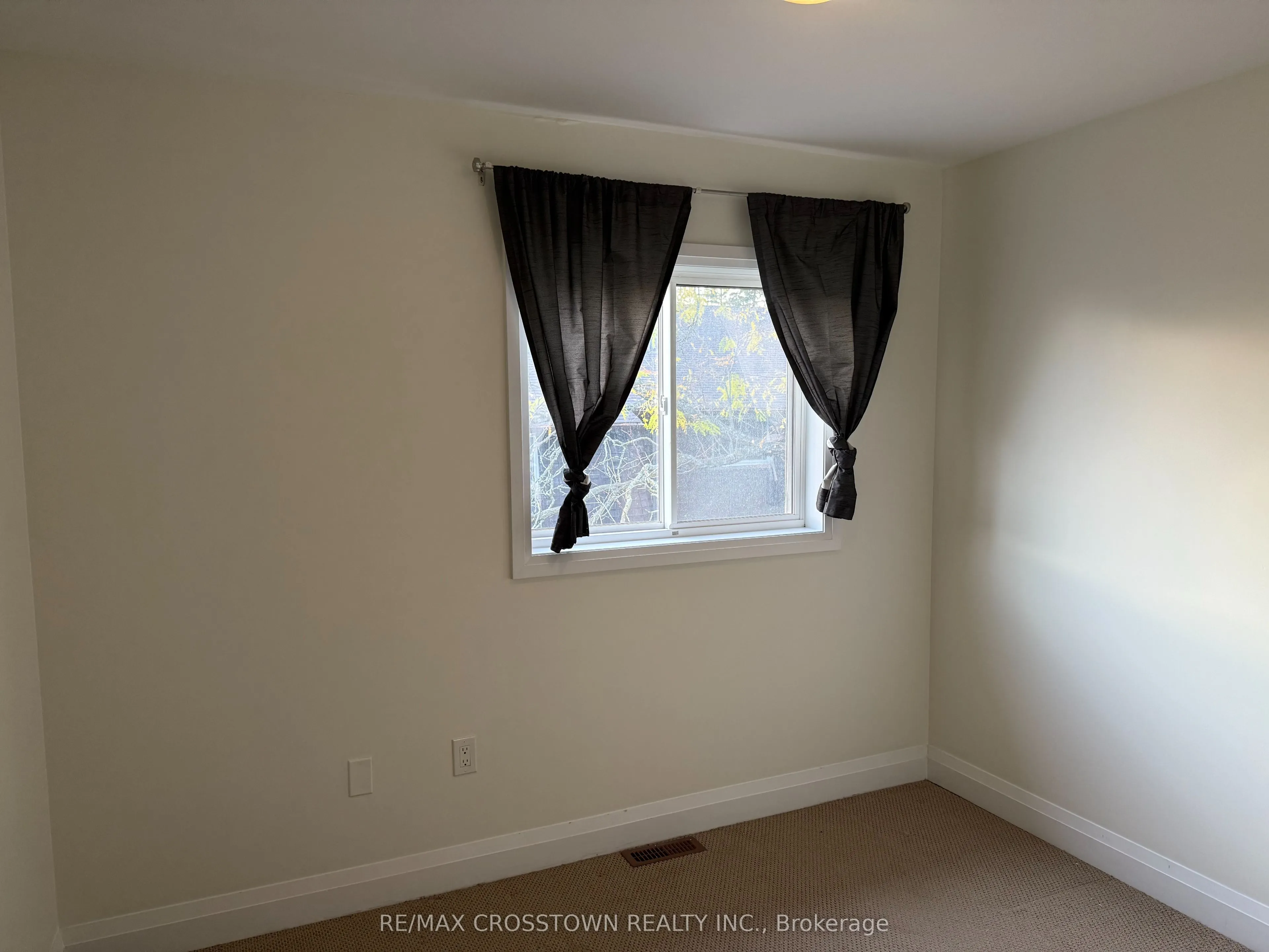 376 Blake Street, #5