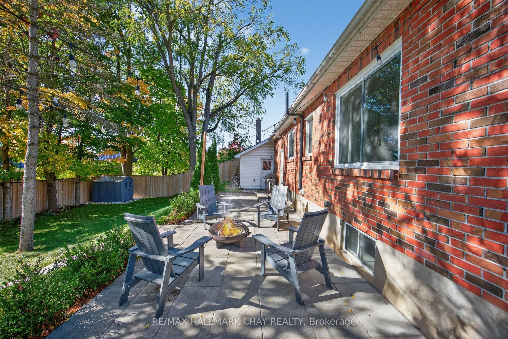 255 Codrington Street