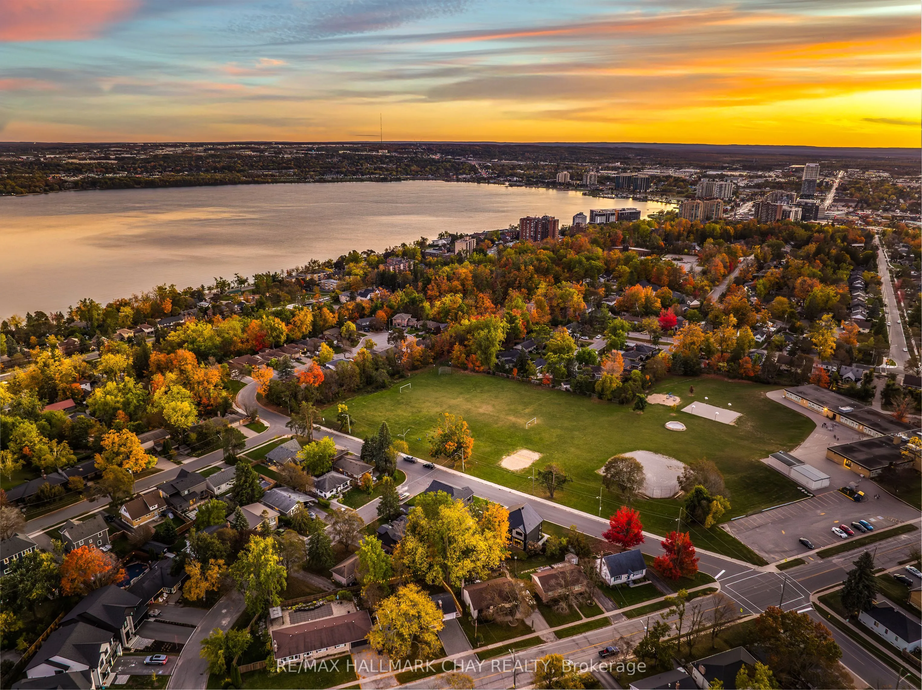 255 Codrington Street