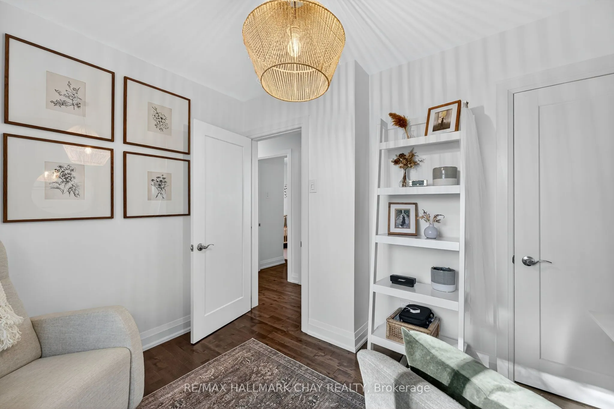 255 Codrington Street