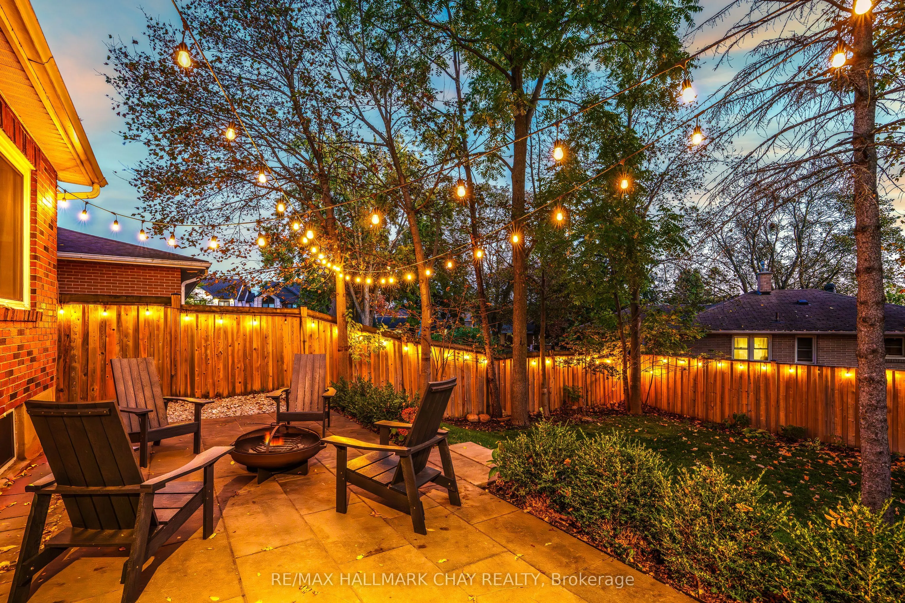 255 Codrington Street